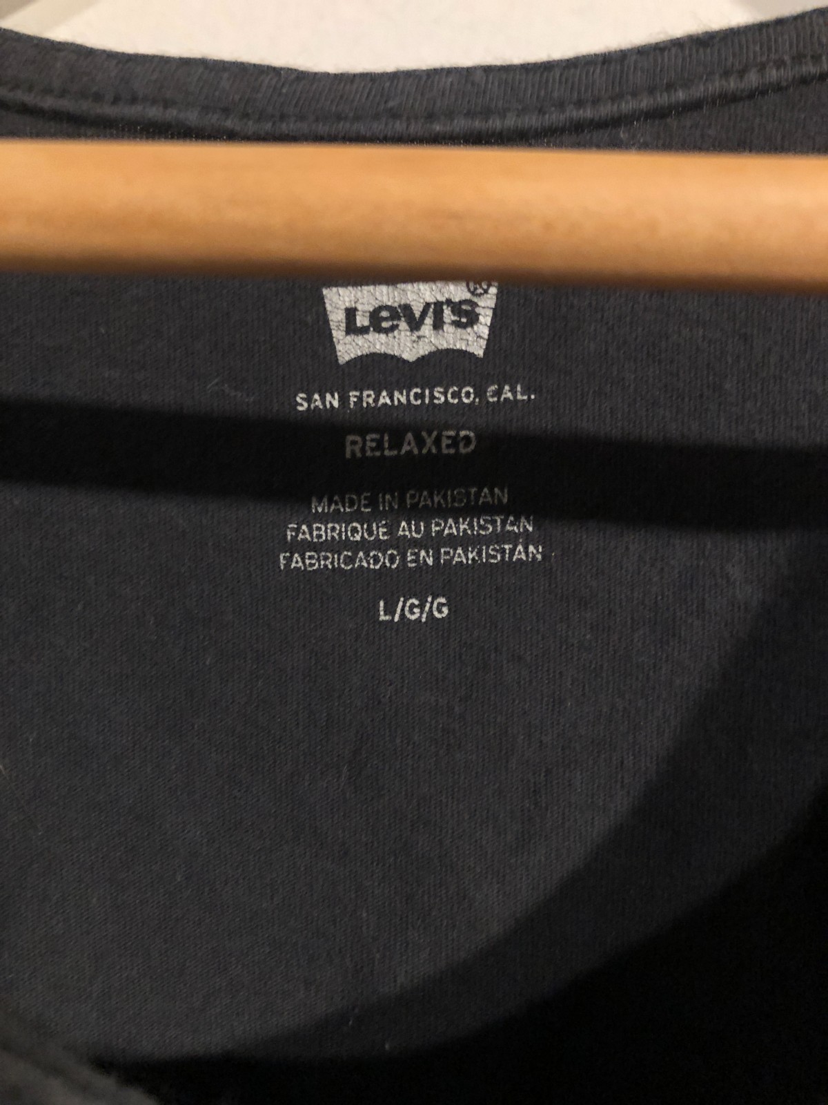 Levi's Mens L Black Relaxed California Bear Graphic Tank Top gallery