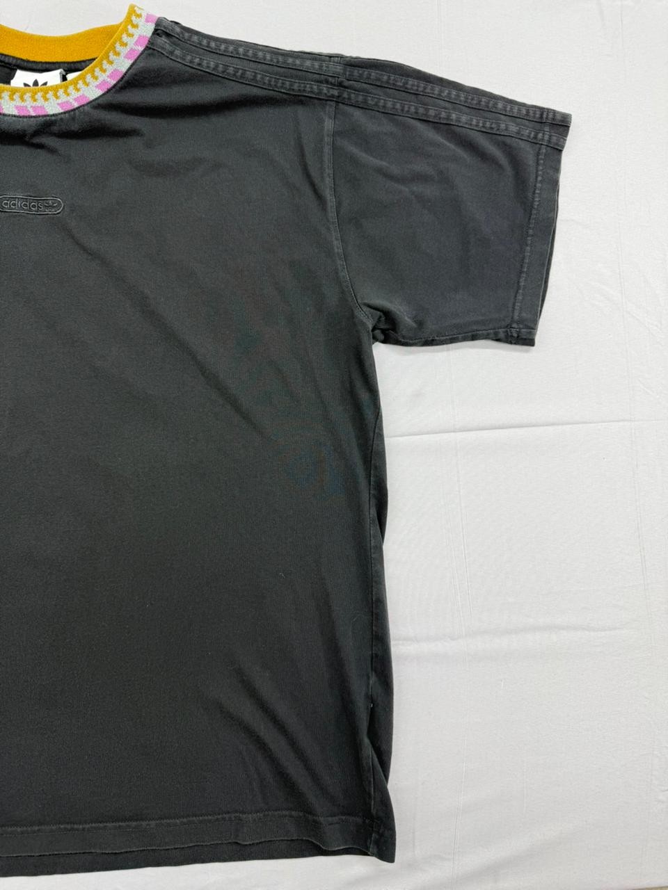 Adidas T Shirt Mens XL Black Striped Short Sleeve Crew Neck gallery
