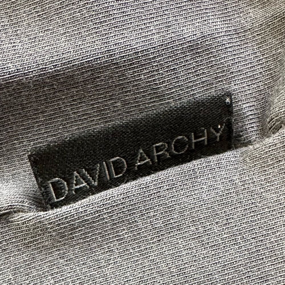 David Archy Gray with Black Sleeve Light Weight Lounge Top in Size Large gallery