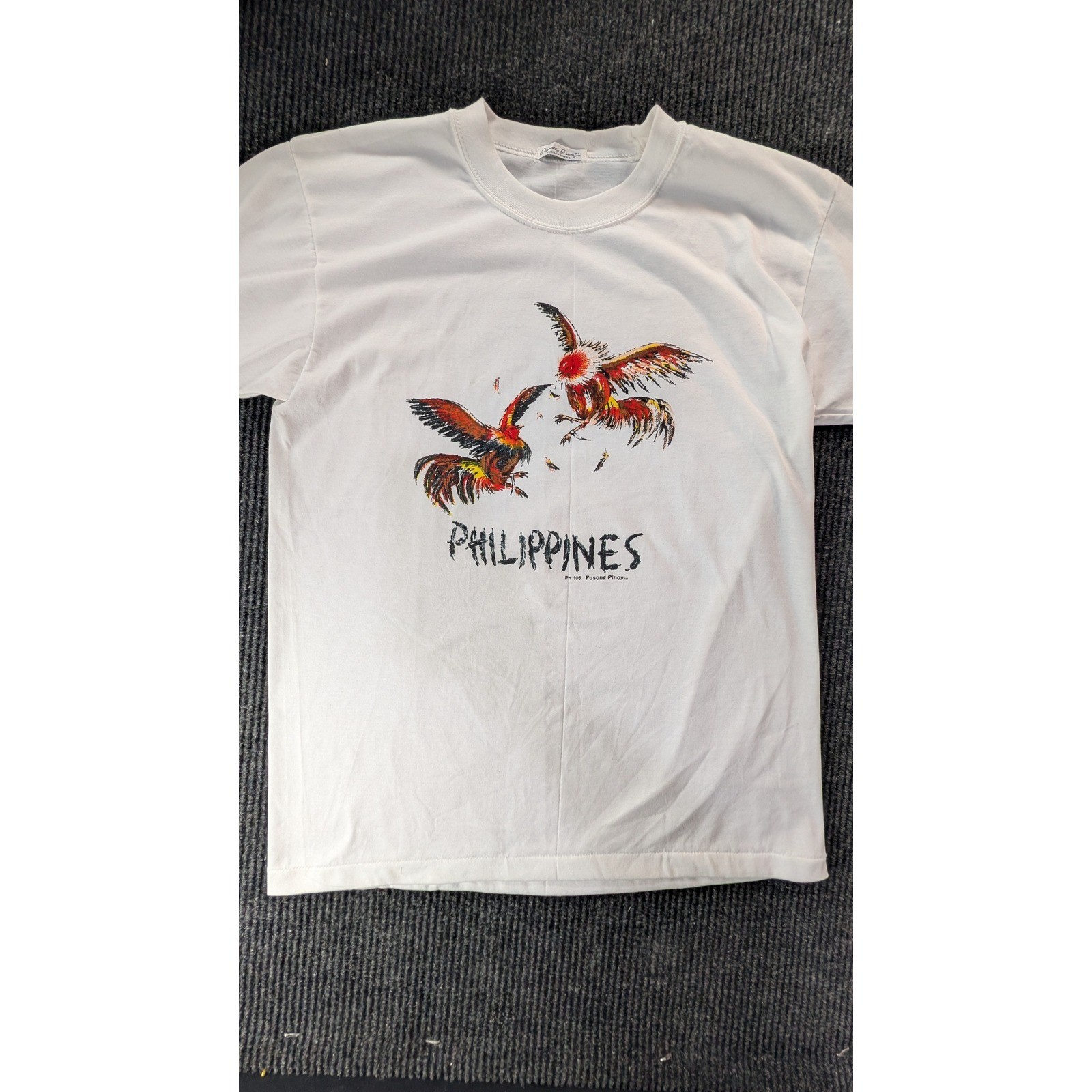 Pusong Pinoy Philippines Rooster Cockfight Graphic T-Shirt White Vintage Y2KL gallery