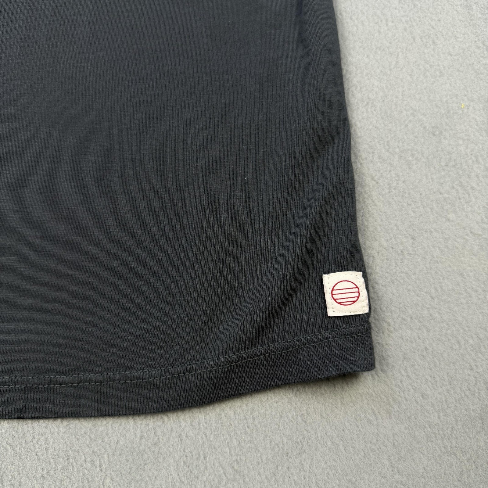 Marine Layer Shirt Mens XL Gray Solid Logo Crewneck Tee Soft Cotton Blend USA gallery