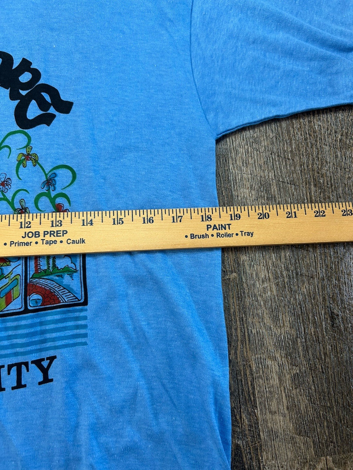 Vintage Singapore Garden City Golden Wheel Dragon Tee Size Medium 42 Blue gallery