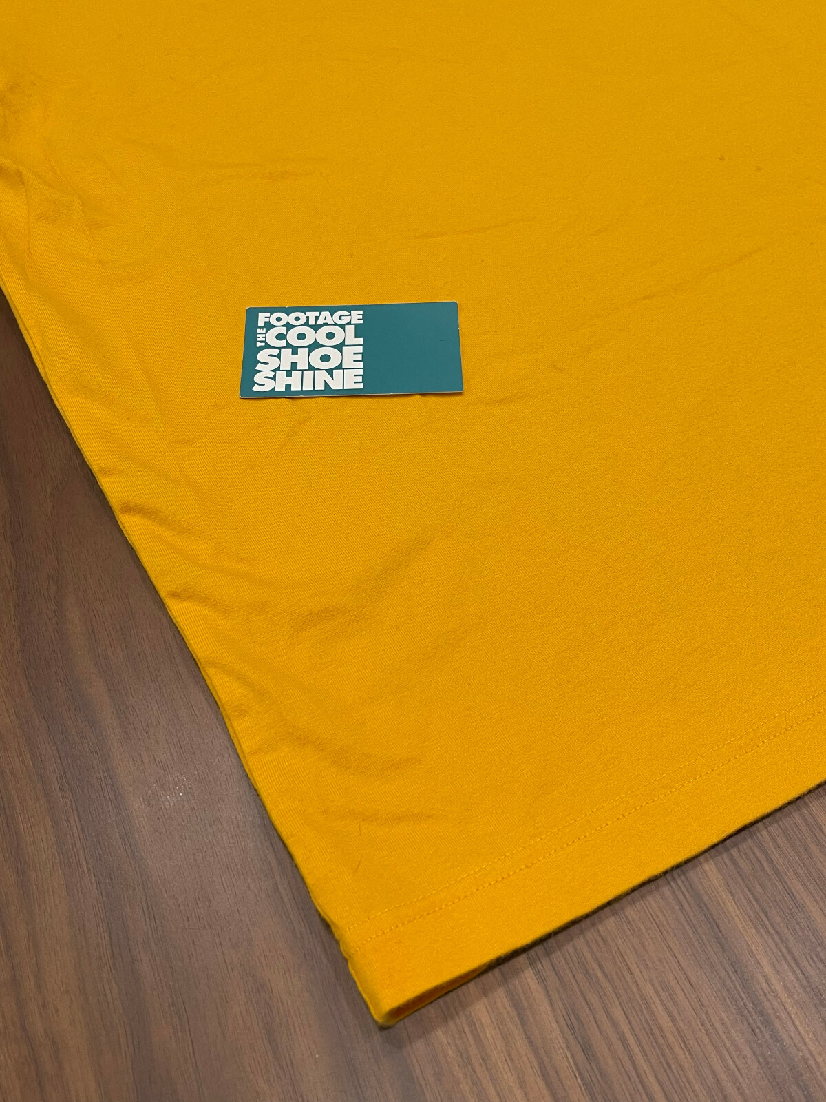 2016 SS16 SUPREME MINI SMALL BOX LOGO TEE SHIRT GOLD YELLOW RED MEDIUM M gallery