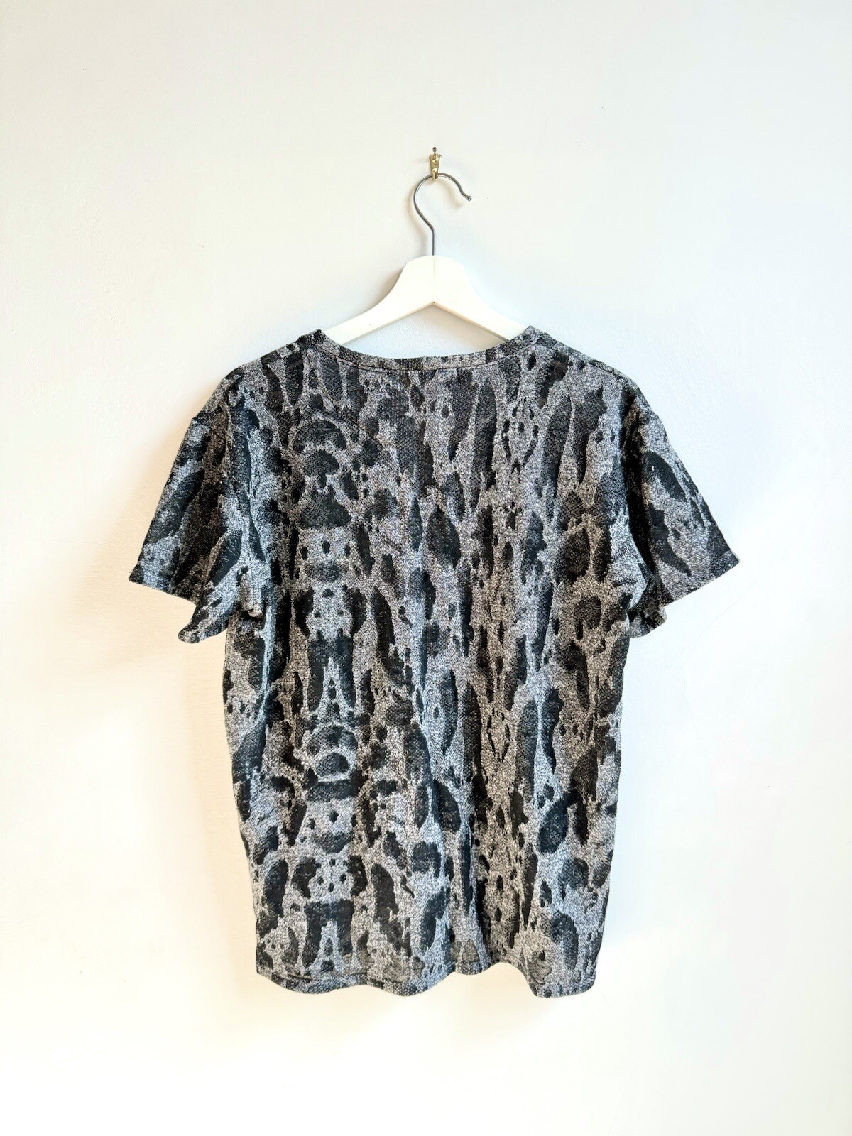 Designer Benjamin Jay Mister Grey Semi-Sheer Men’s T-Shirt Size Medium gallery