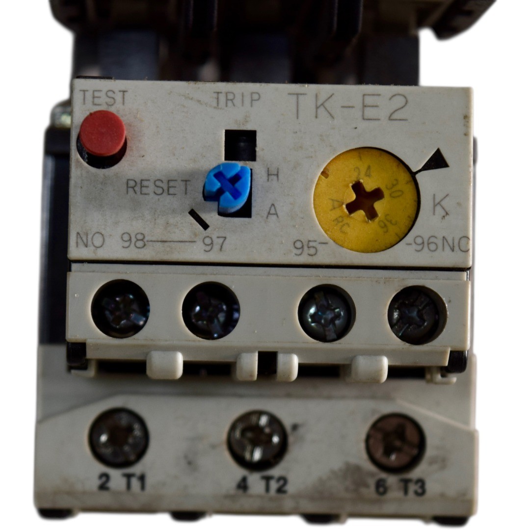 Fuji Electric SC-E2 Contactor with TK-E2 Thermal Overload Relay 24-36A 3-Pole