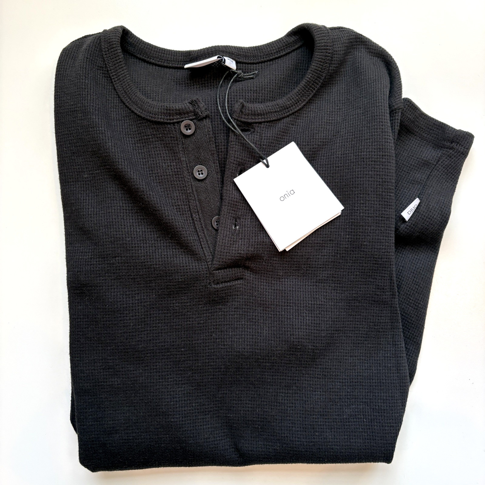 NWT Men ONIA Henley Waffle Textured Knit Long Deep Navy Polo Shirt Medium gallery