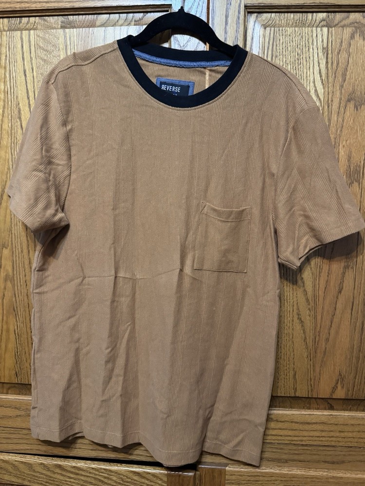 Reverse Threads 100% Cotton T-shirt medium Brand New light brown with pocket