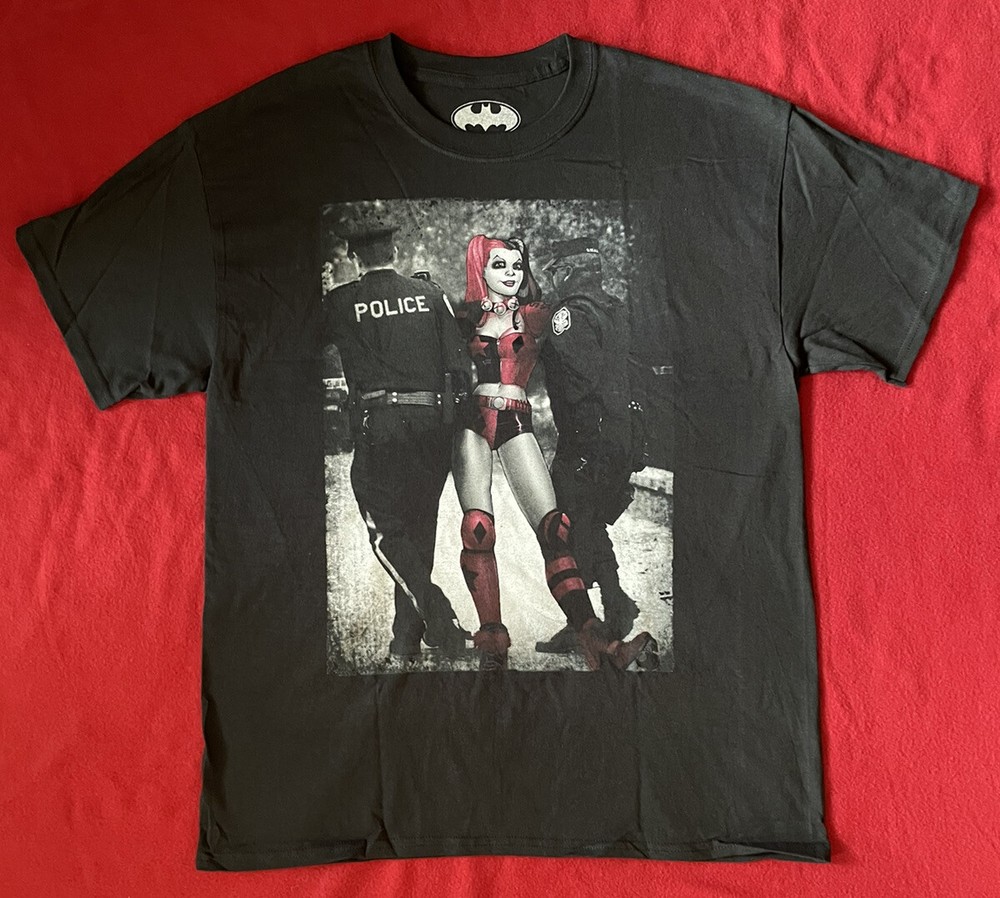 NWOT DC Comics Batman Harley Quinn Large Black Graphic T-Shirt