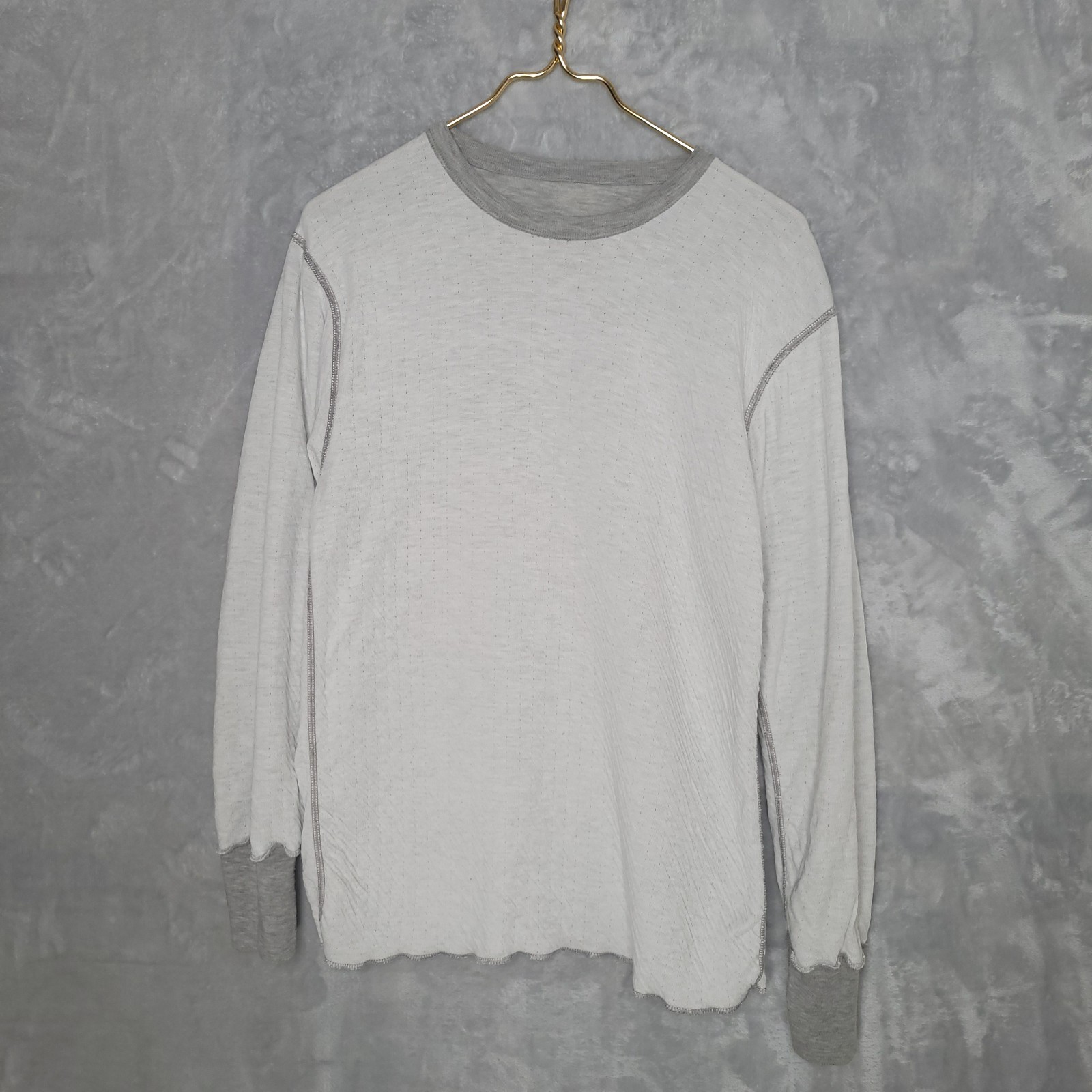 Gray Long Sleeve Crew Neck Shirt Size M Base Layer Insulated Outdoor Hiking Warm gallery