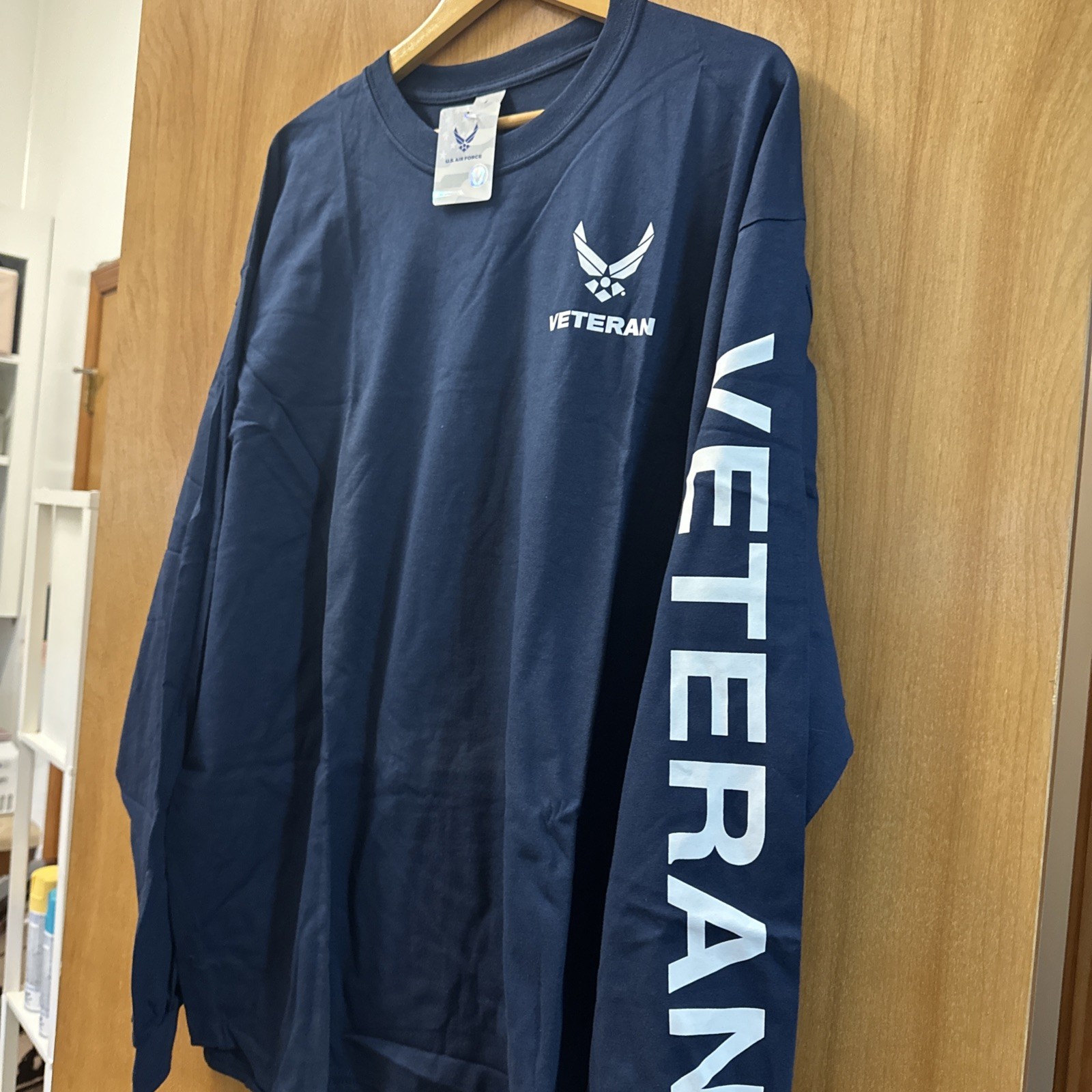 Officially Licensed US Air Force Veteran t shirt New with tags 2xL gallery