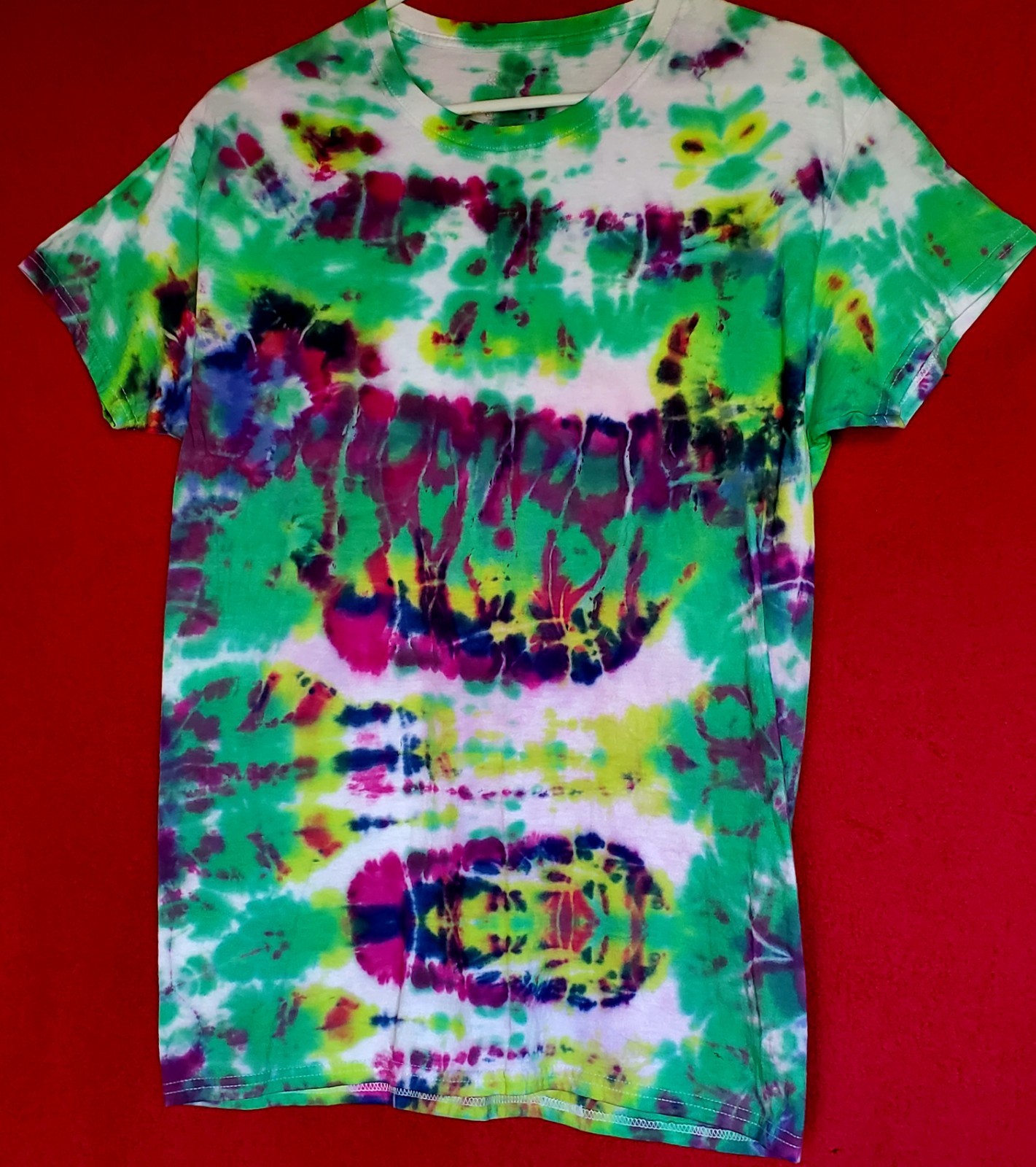 HANES SIZE MEDIUM 100% Cotton Tye Dyed Shirt Pre-washed WON'T FADE VERY SOFT gallery