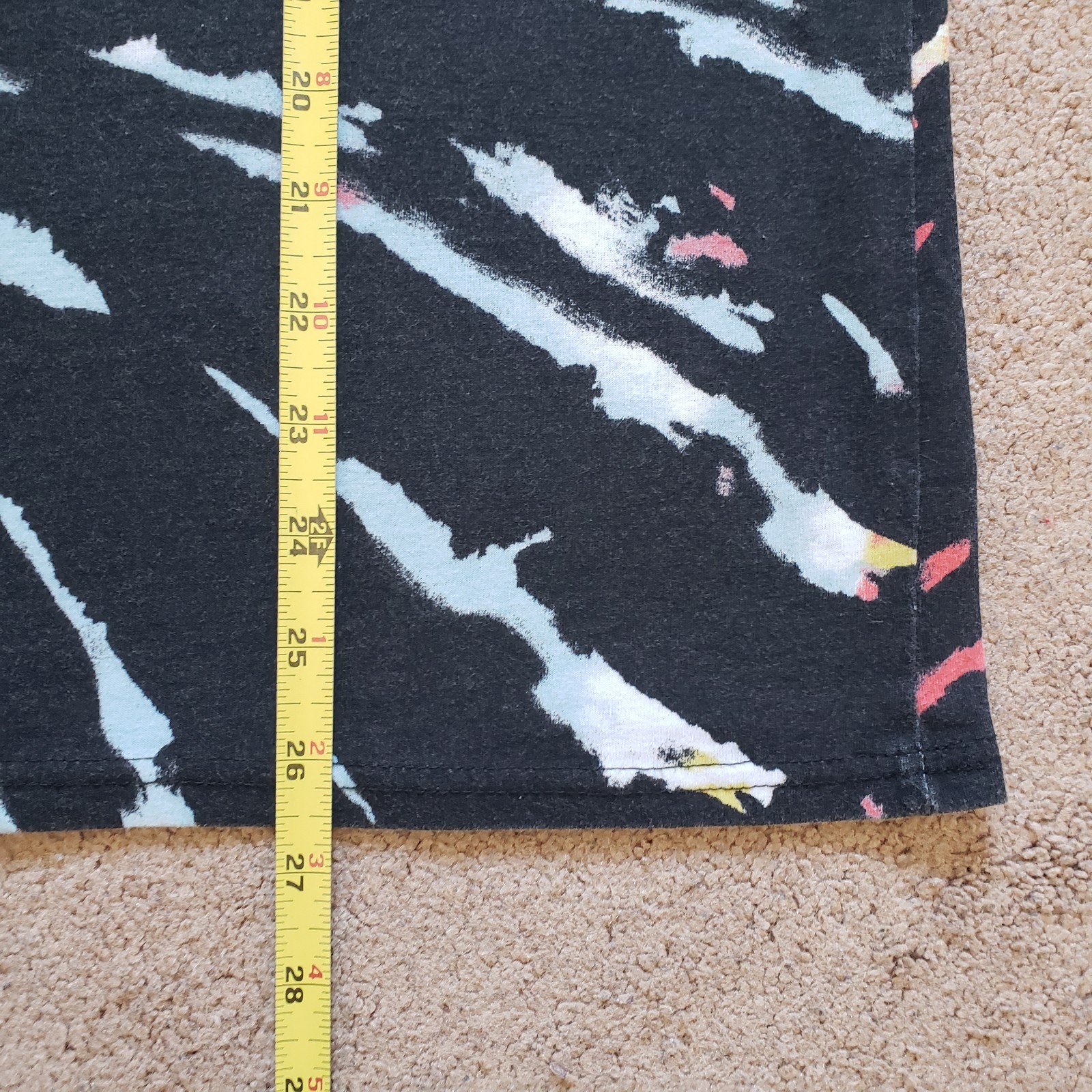 2020 Pink Floyd Dark Side Of The Moon Size Medium Mens Tie Dye AOP T-Shirt Band gallery