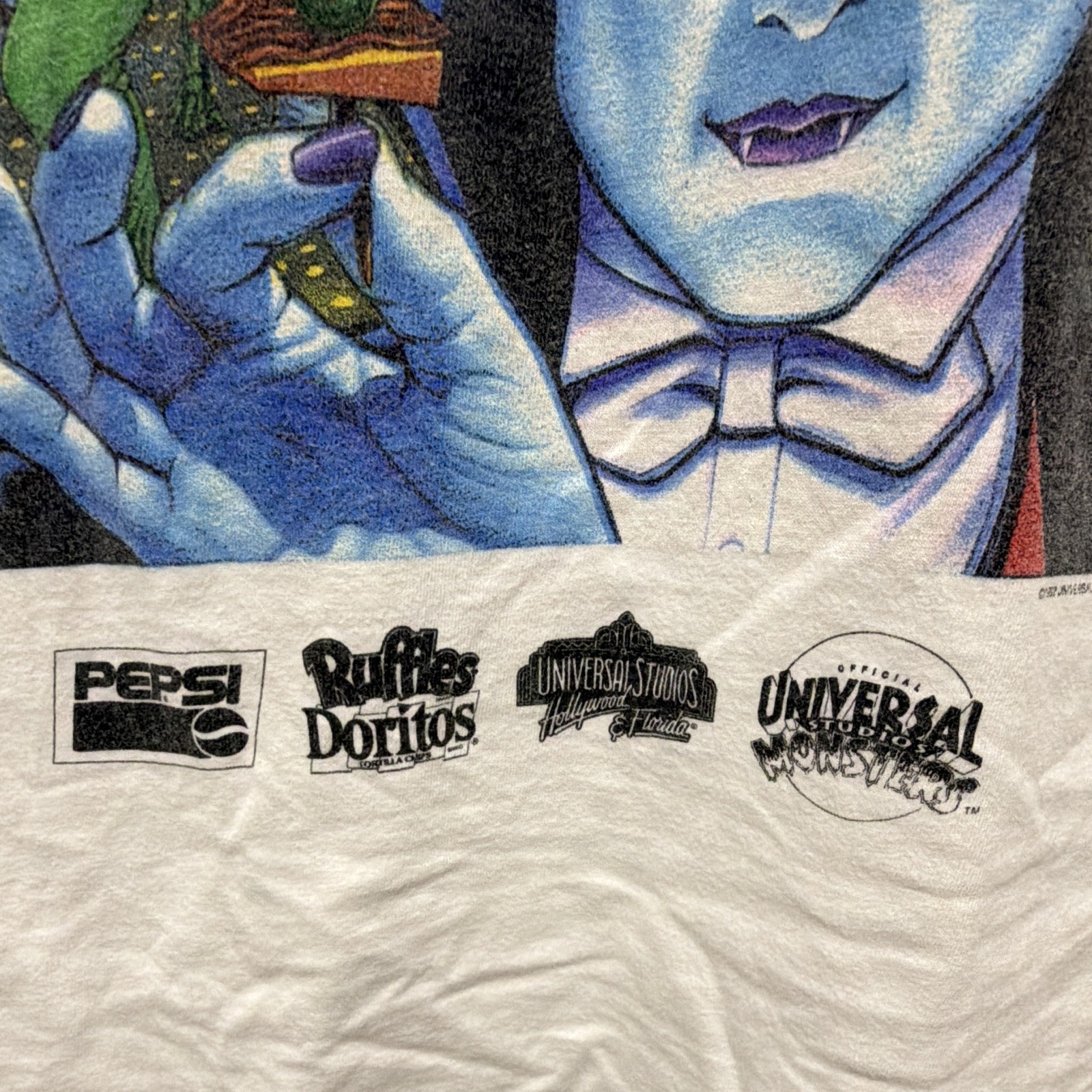 1992 Universal Studios Monsters Party Dracula Frankenstein Graphic XL 90s Tee gallery