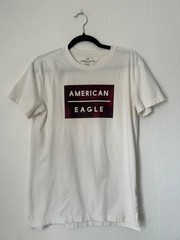 American Eagle Outfitters Graphic T-Shirt Size S White Burgundy Box Logo Tee