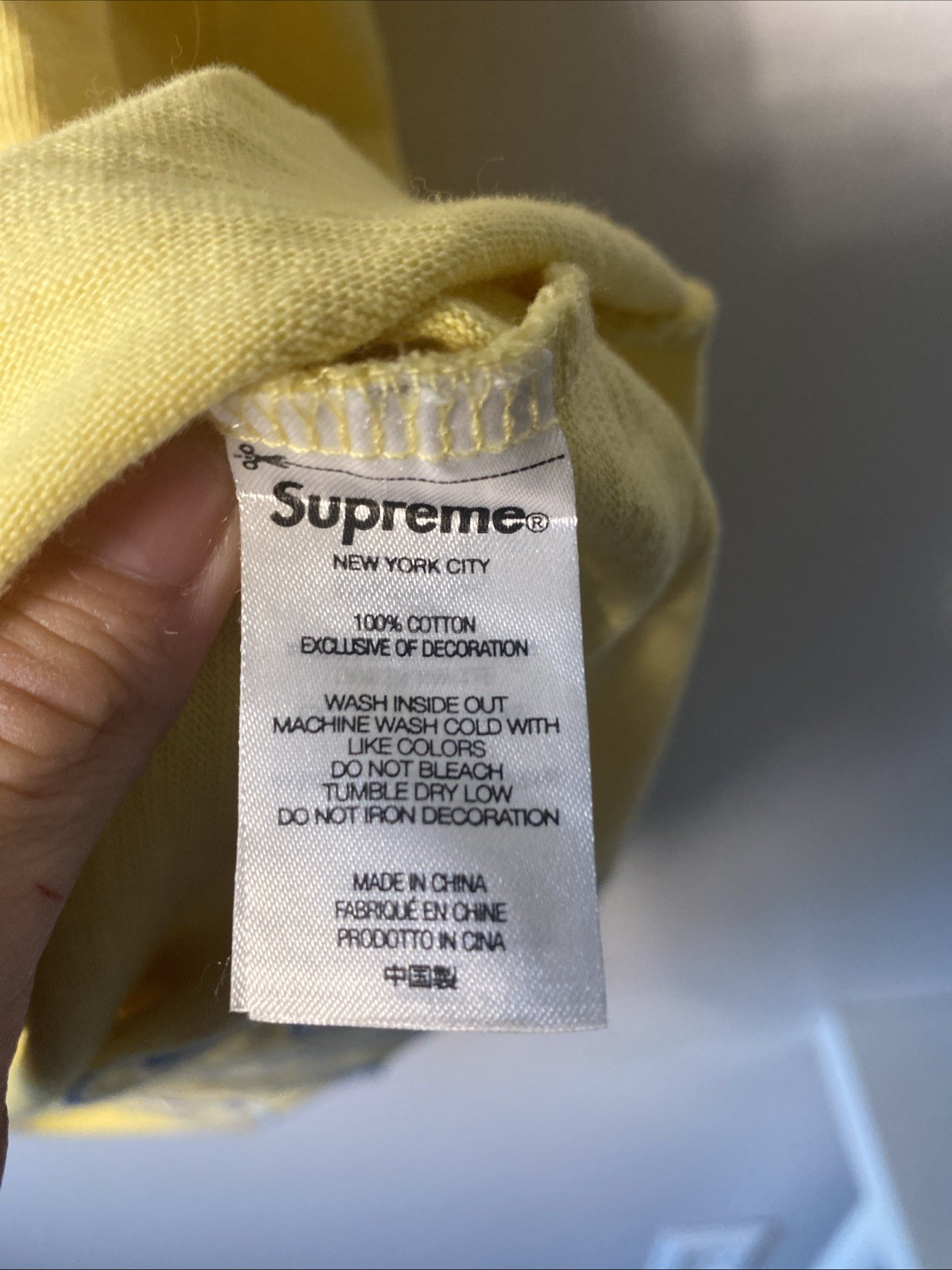 SUPREME Contrast Appliqué S/S Top Tee T-Shirt Pale Yellow FW22 Size XL Sellout gallery