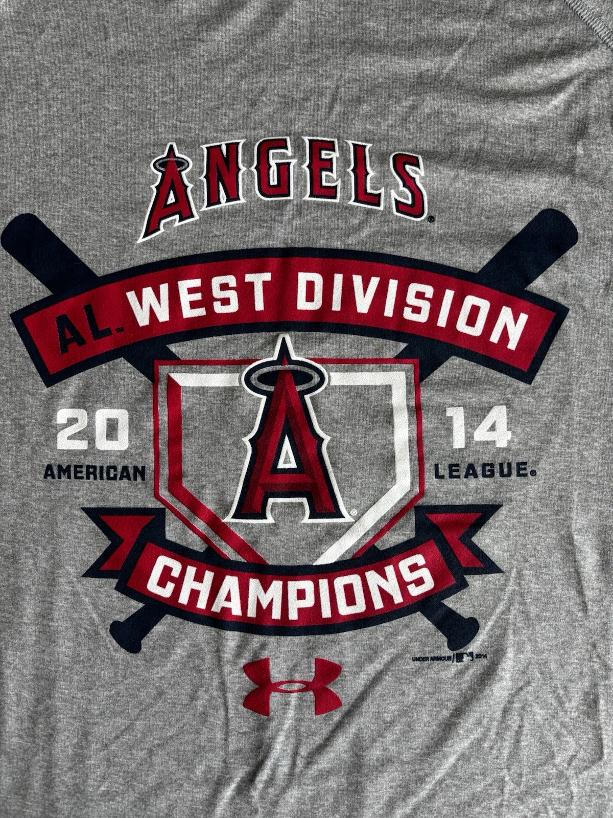 Under Armour HeatGear Men’s LG Gray Loose Crew Neck Angels AL West Champs Tee gallery