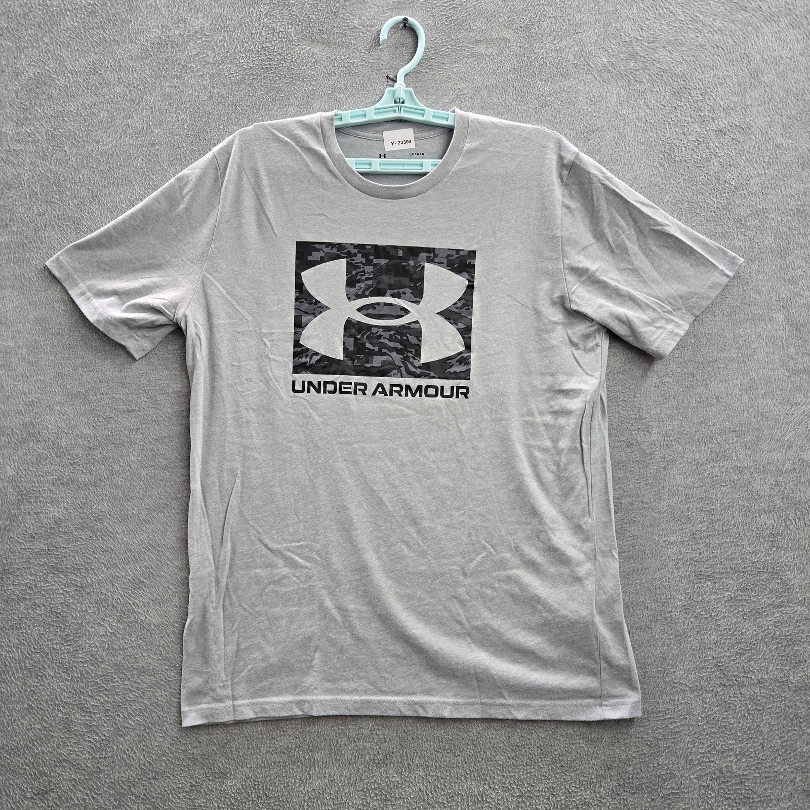 Under Armour Men Shirt L Gray Graphic Print Logo Camouflage HEATGEAR Gorpcore gallery