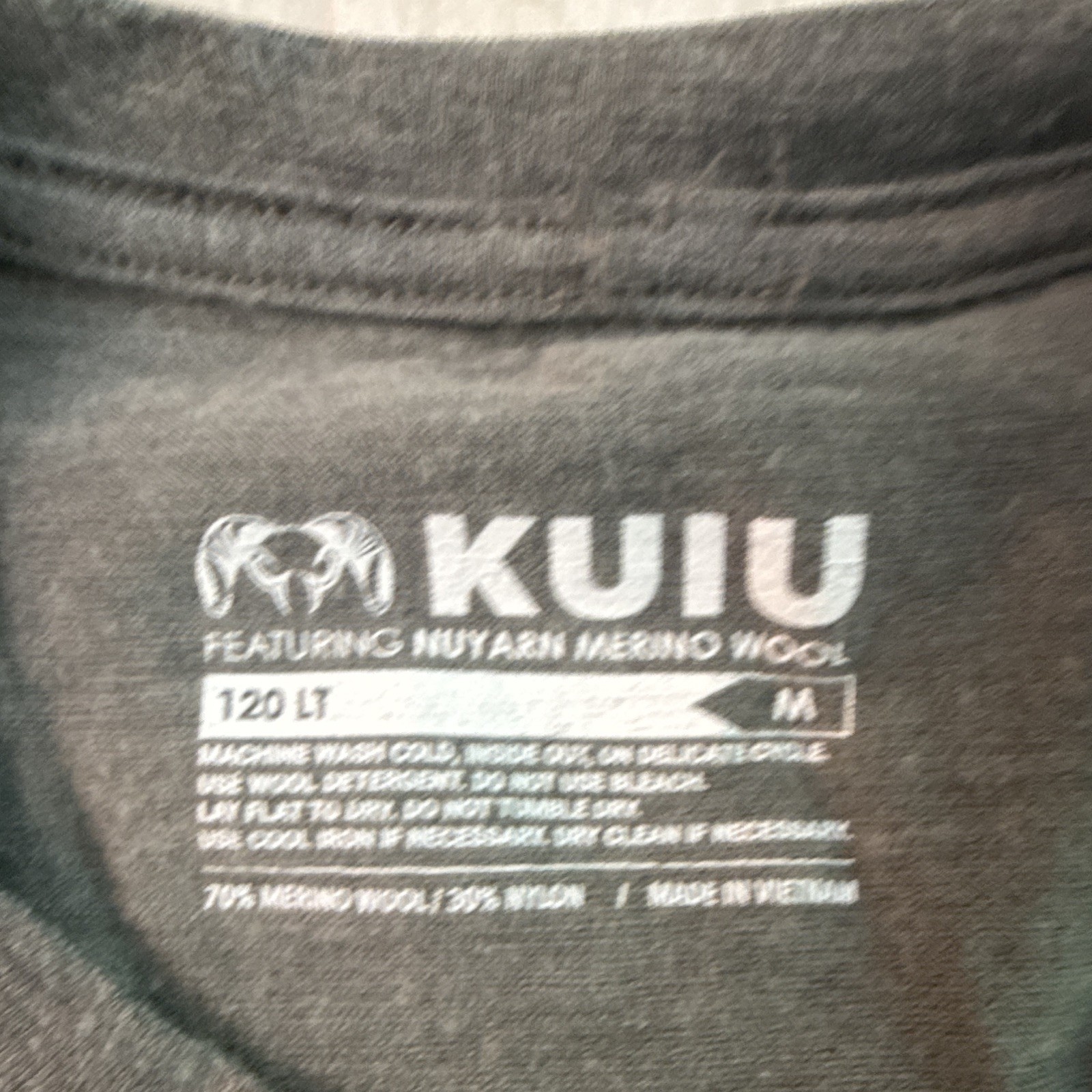 KUIU Ultra Merino 120 LT Merino Wool Blend Gray Short Sleeve Crew Neck Tee M gallery