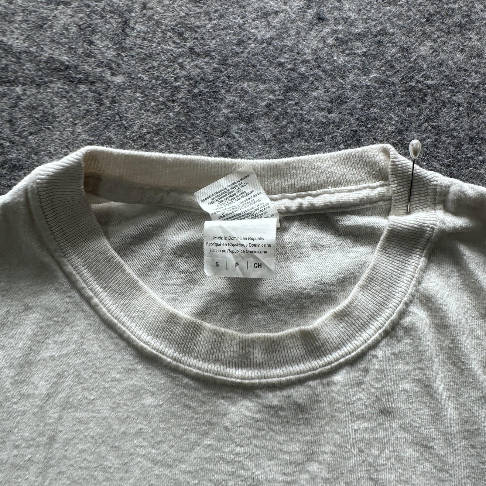 Gildan Shirt Mens Small Beige Photo Man Money Graphic Tee Gun Back Double Sided gallery