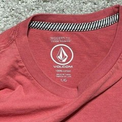 Volcom Tag Spark Red Fade To Black Modern Fit Shirt Boys Large