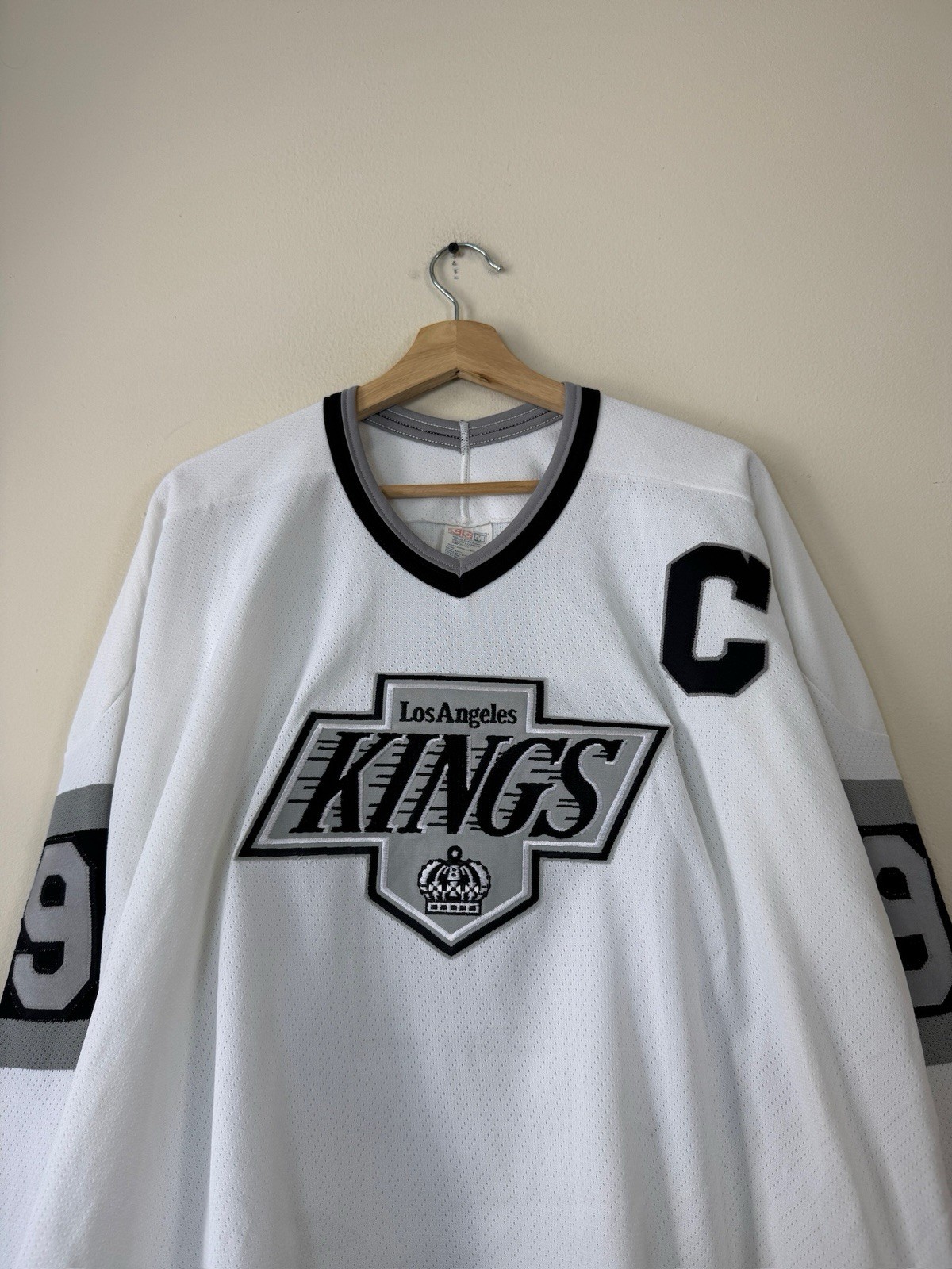 CCM 90’s NHL Gretzky LA Kings Long Sleeve Jersey - XL gallery