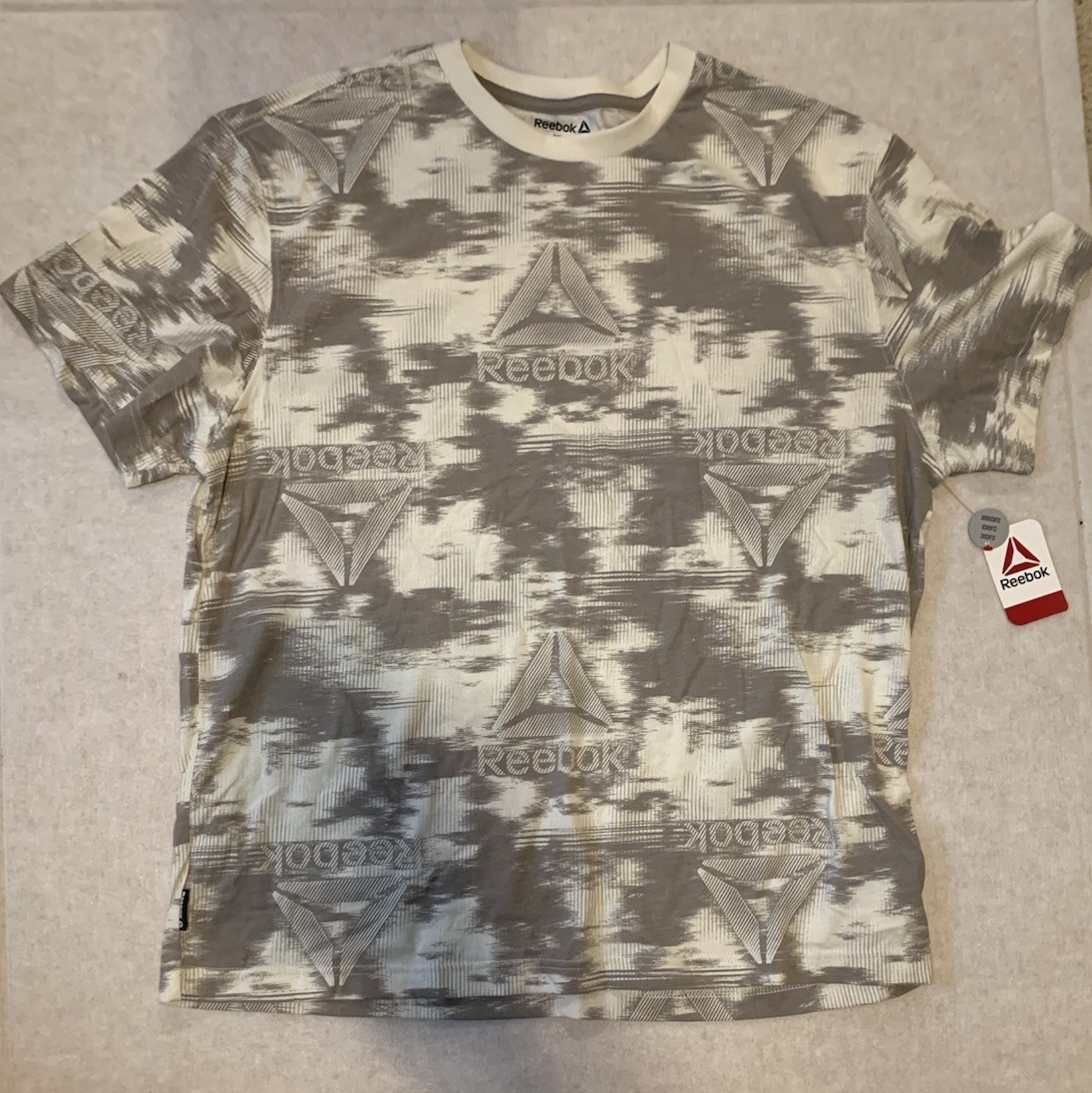 Reebok Men's Brown & White Short Sleeve Camouflage T-Shirt Size XL NEW gallery