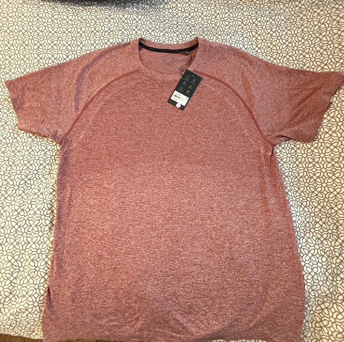 Men’s XXL VRST Circuit Seamless Short Sleeve Shirt NWT gallery