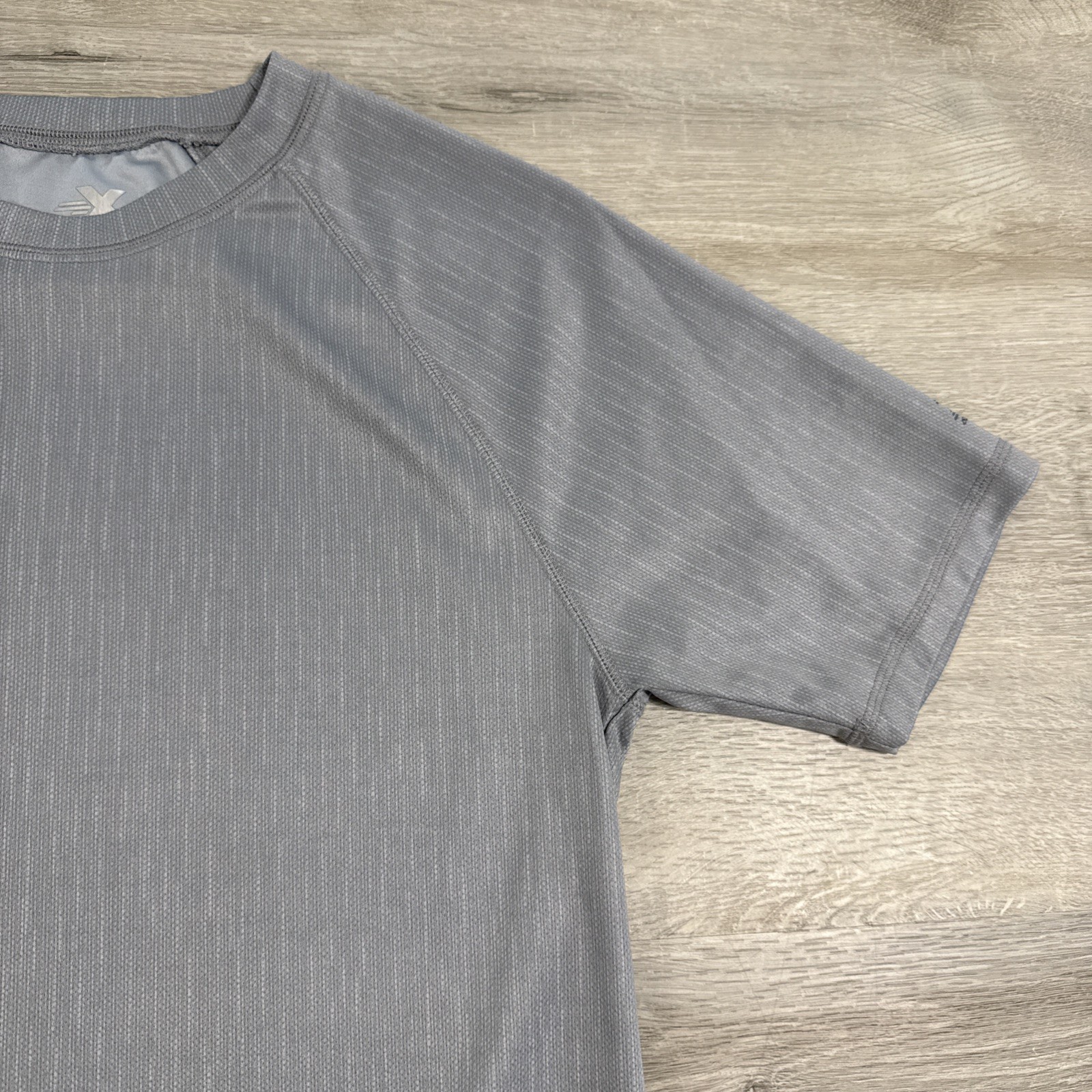 ZeroXposur Shirt Men’s Small Gray UPF 50+ Performance Athletic Tee gallery