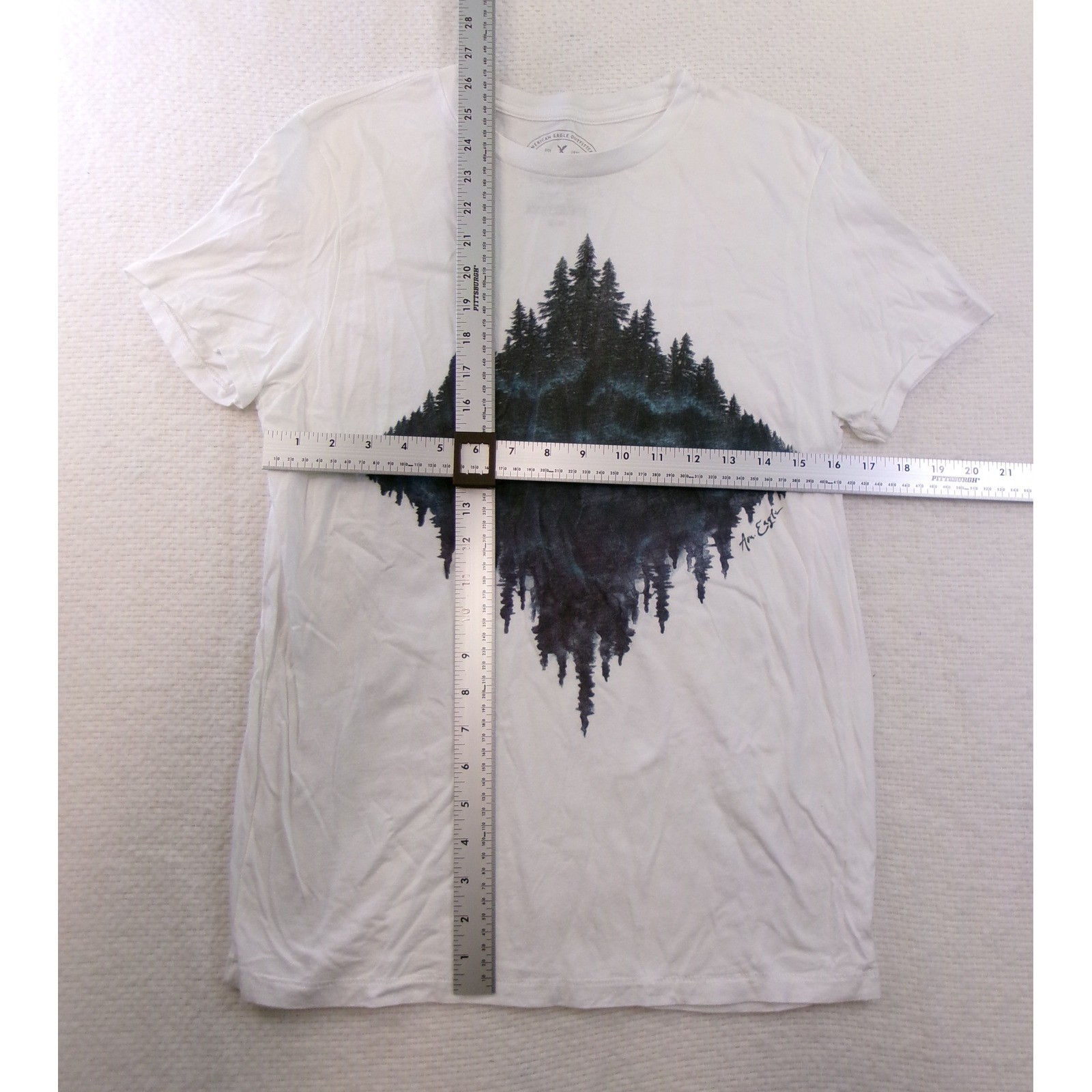 American Eagle Mens Athletic Fit White Pine Forest Diamond Graphic T-Shirt M gallery