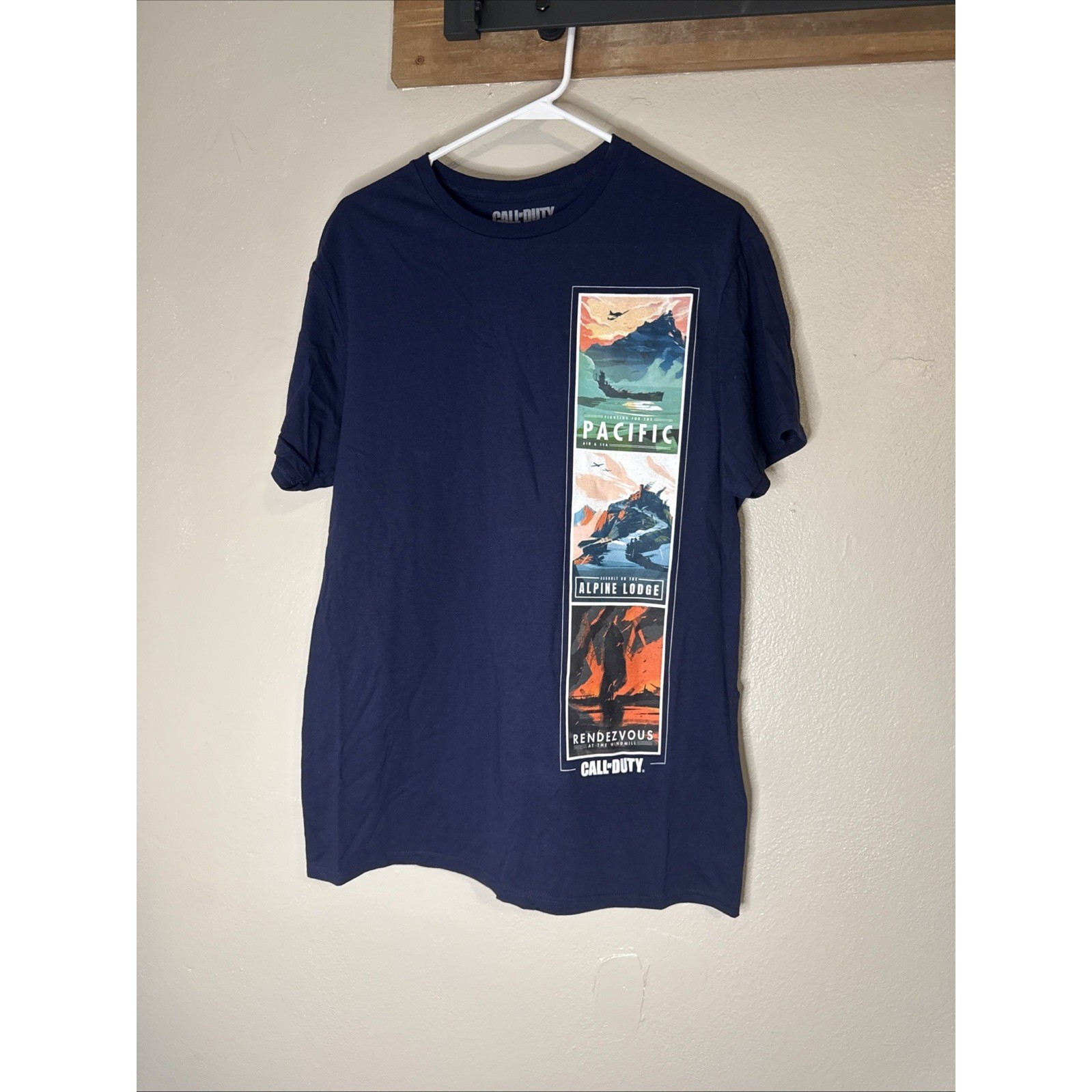 NWT Call Of Duty Vanguard T-Shirt Men’s Large Navy Blue Gaming Graphic Tee Stud