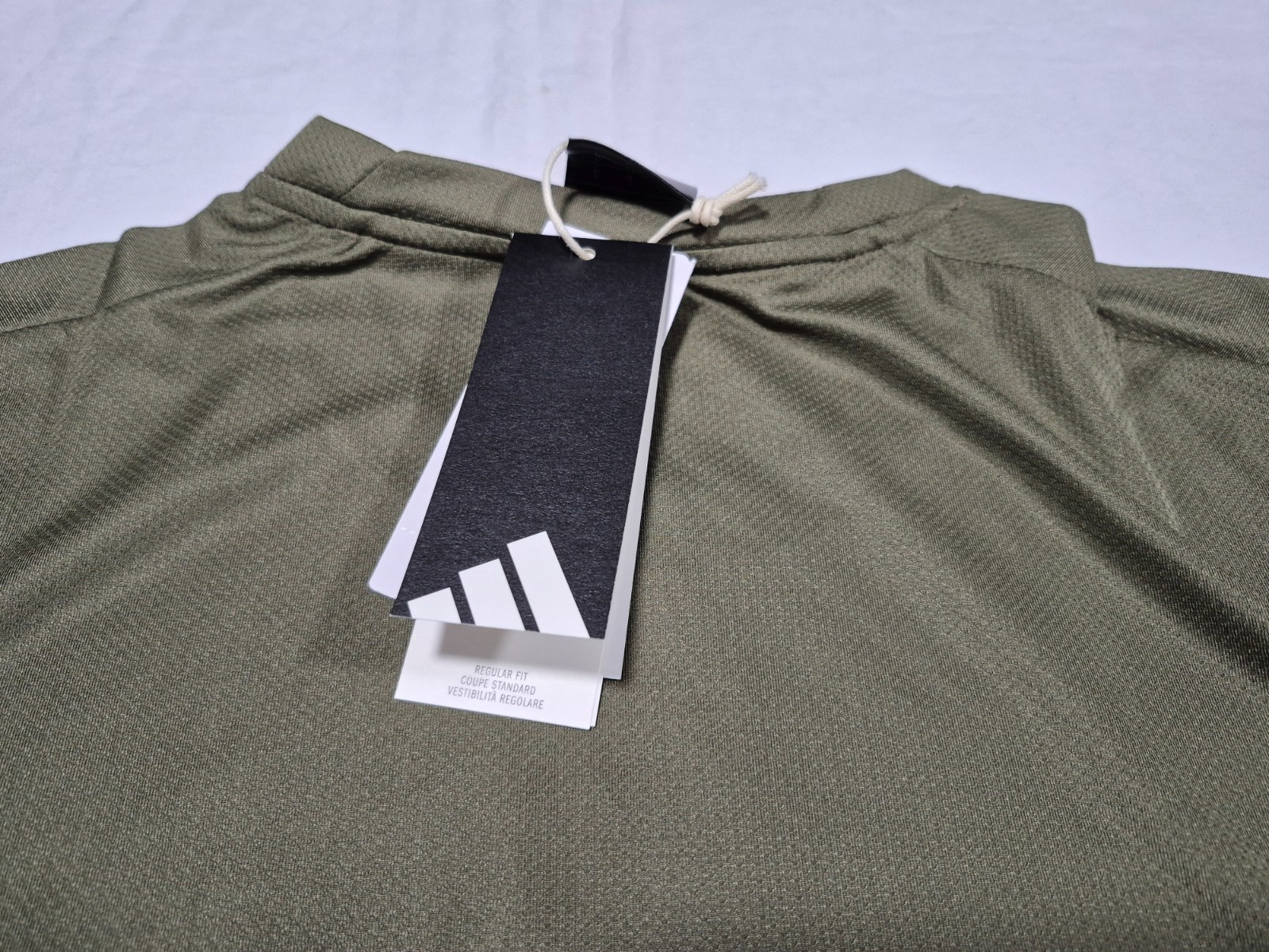 Adidas Mens Training/Running WE Bas 3 S Tee Shirt KD0703 Olive green gallery