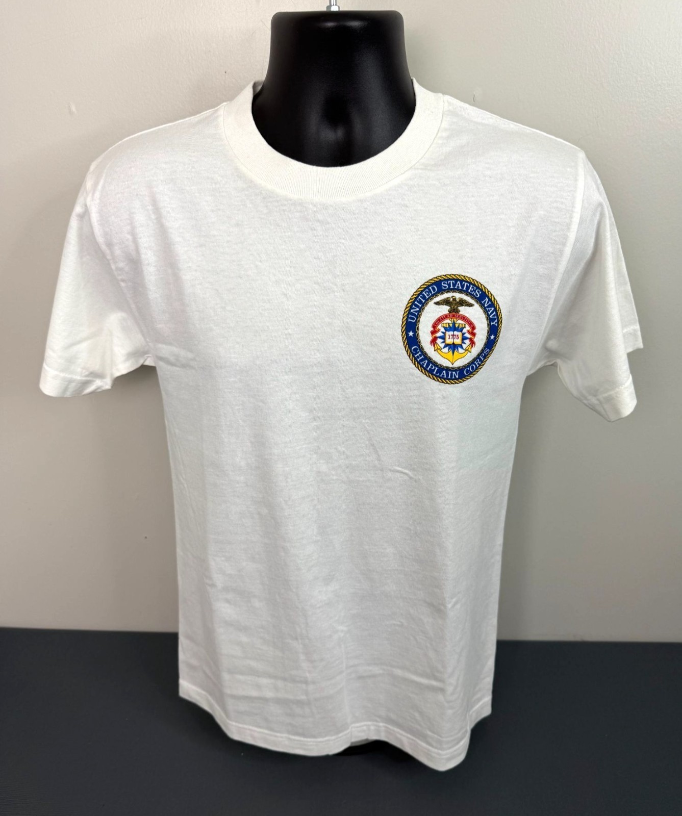 Vintage United States Marine Corps T-Shirt Size Small Front and Back NWOT gallery