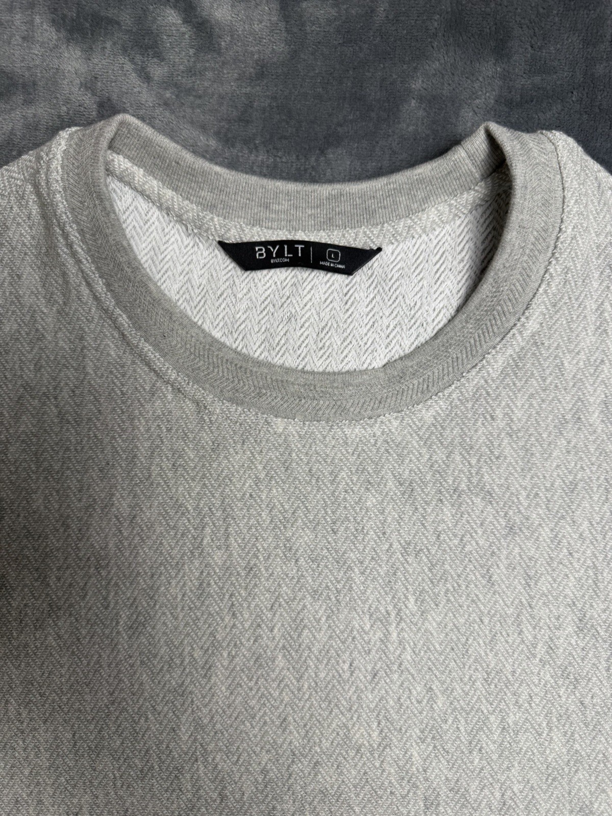 BYLT Men Brushed Herringbone Box Tee Mid Heather Grey Size L (NWT) gallery
