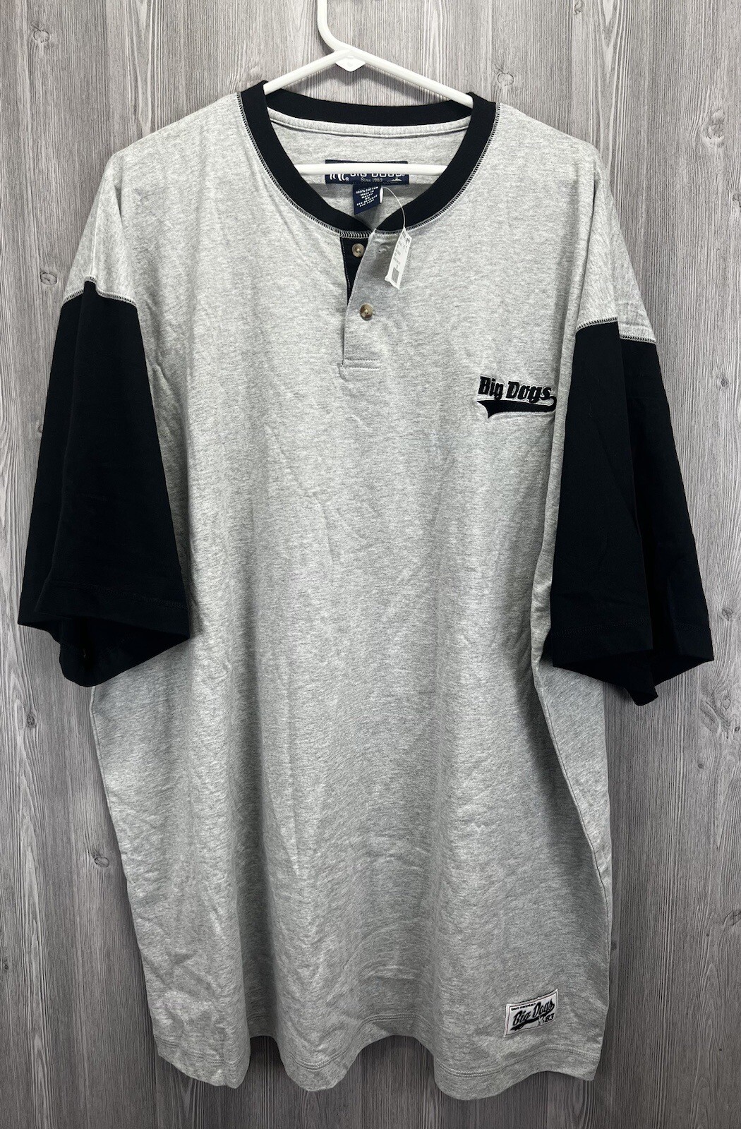 NWT Big Dogs Henley T Shirt Two Tone Color Block Men’s Size 2XL Gray/Black
