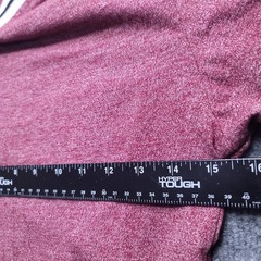 Massive T-Shirt Small Maroon Heathered V-Neck Contrast Trim Short Sleeve Tee