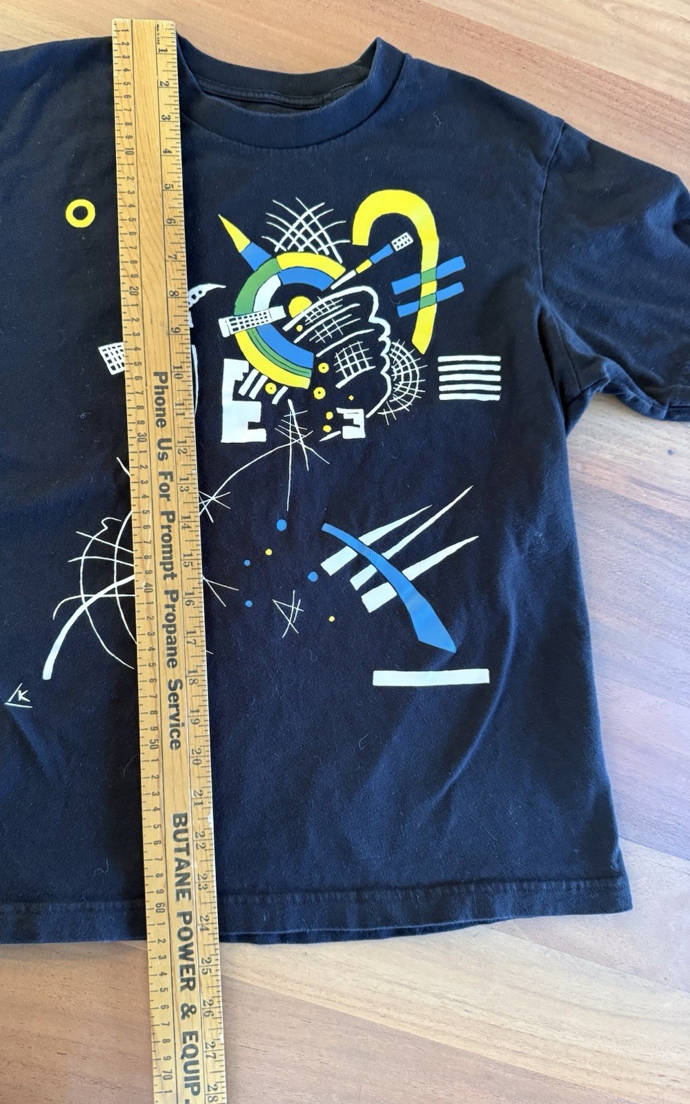 Uniqlo MoMA Kandinsky Small Worlds VII 1922 Graphic T Shirt Medium Black Art Tee gallery