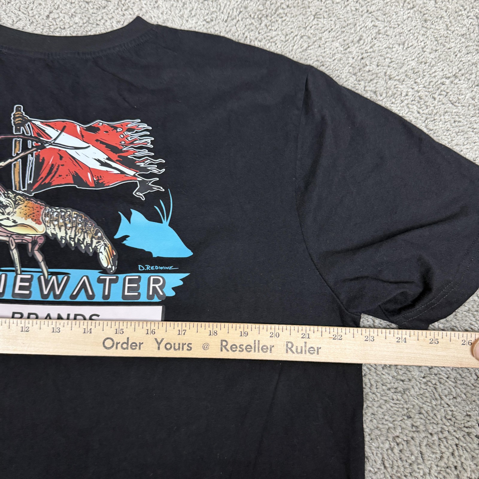 OneWater Brands Shirt Mens Large Black Lobster Dive Flag Pocket Graphic Tee gallery
