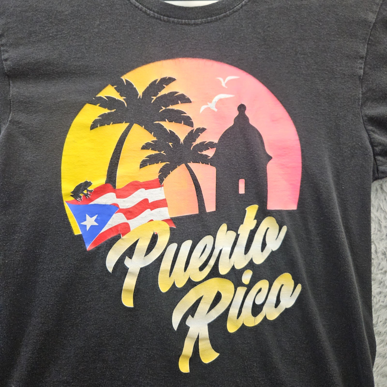 Puerto Rico Vintage T Shirt Men Medium Single Stitch Silk Screened Graphic *Dot gallery