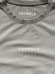 YoungLa T Shirt Grey Size Medium Short Sleeve