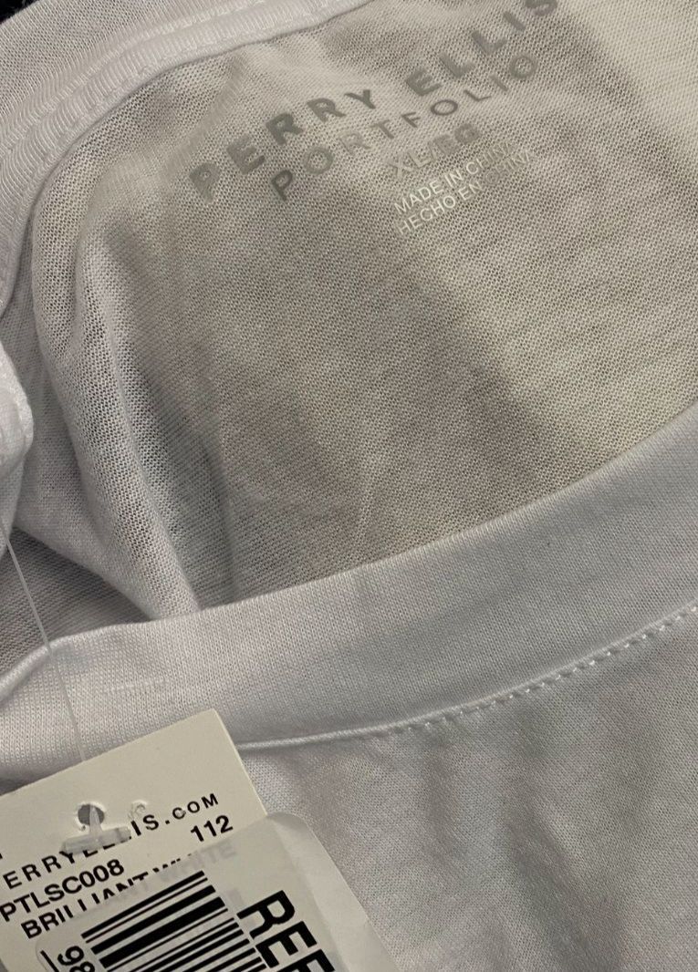 $38 Perry Ellis Men's White Short-Sleeve Logo Crewneck Graphic T-Shirt Size XL gallery