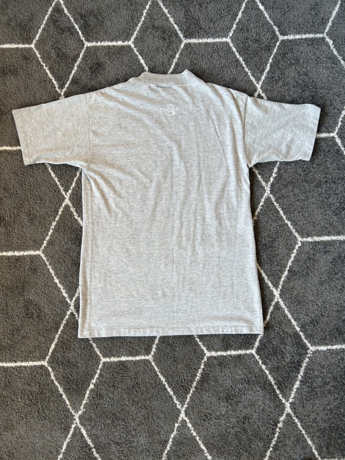 Vintage Oakley High Definition Optic Embroidered T-shirt Size XL gallery
