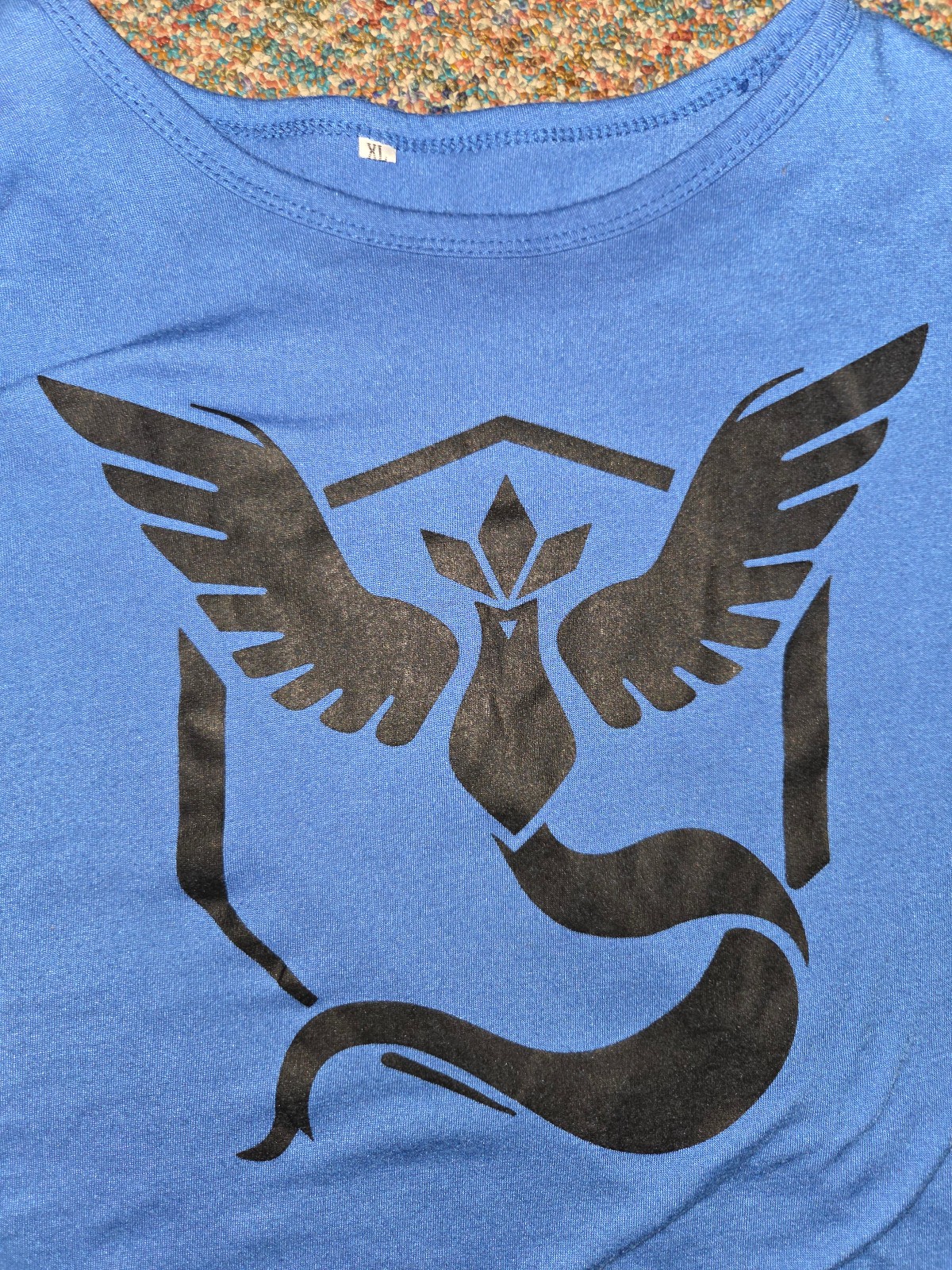 USED Tshirt Team Mystic Pokemon Go XL gallery