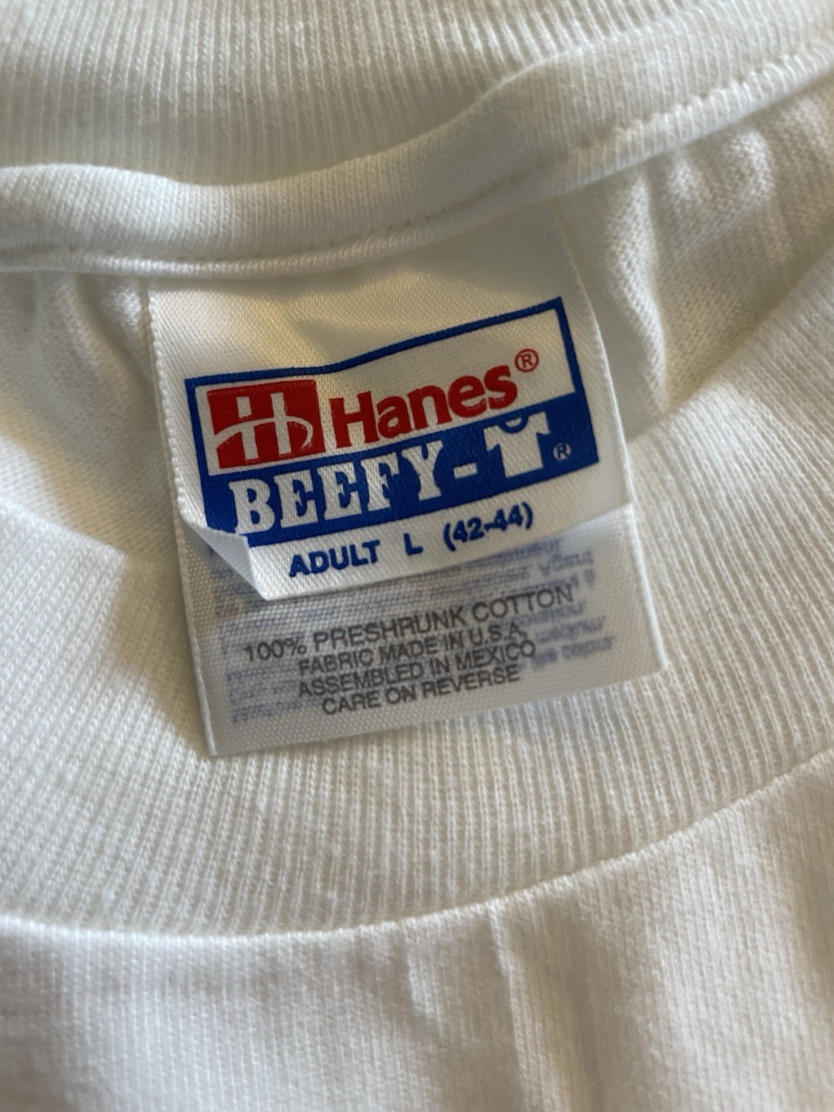 1997 Vintage-Hanes Men’s L White Cotton Preshrunk Crew Tee Chuck Berry Graphic gallery