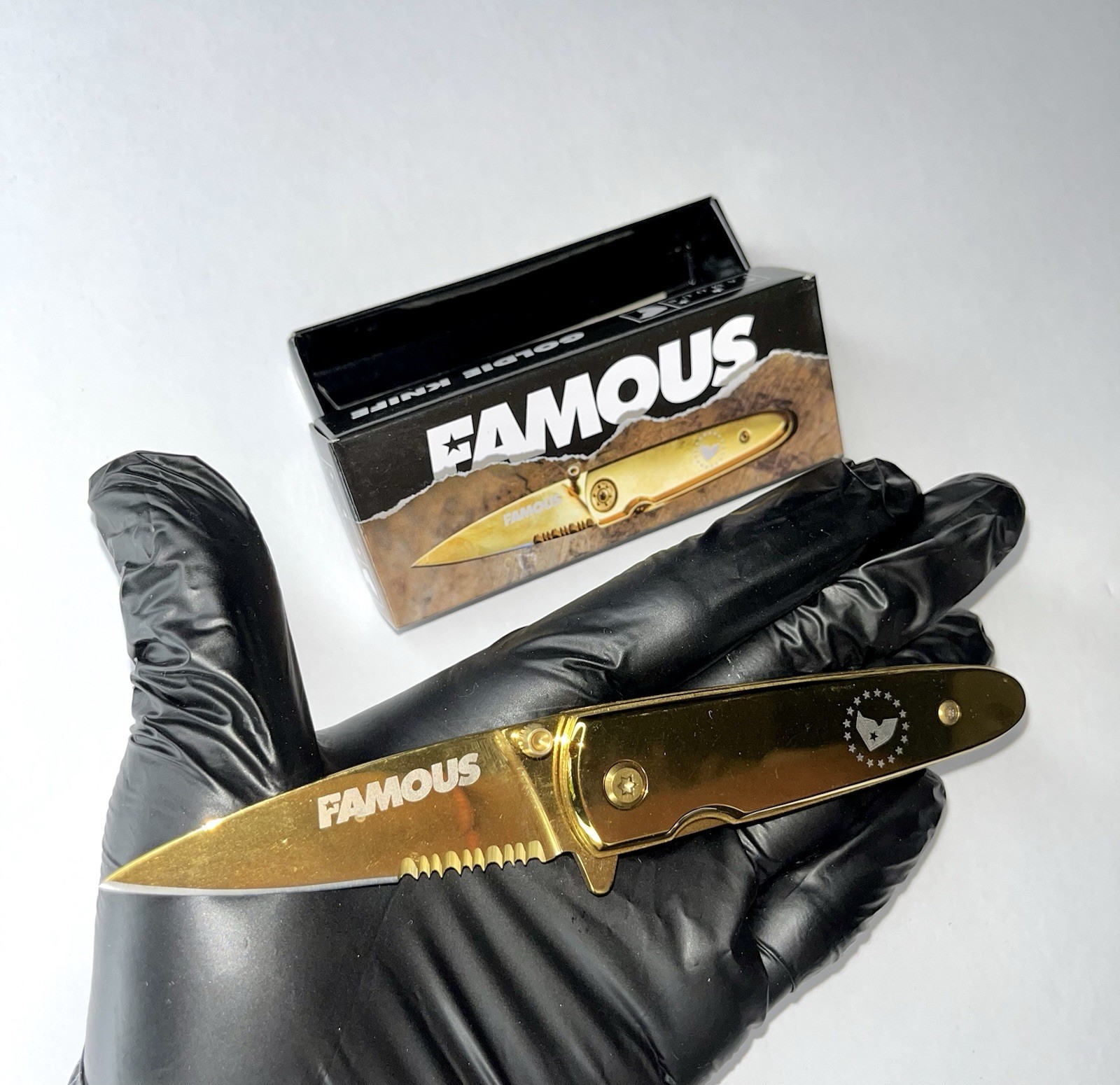 Famous Stars And Straps Patch Lanyard And Knife Set Travis Barker Blink 182 Y2K gallery