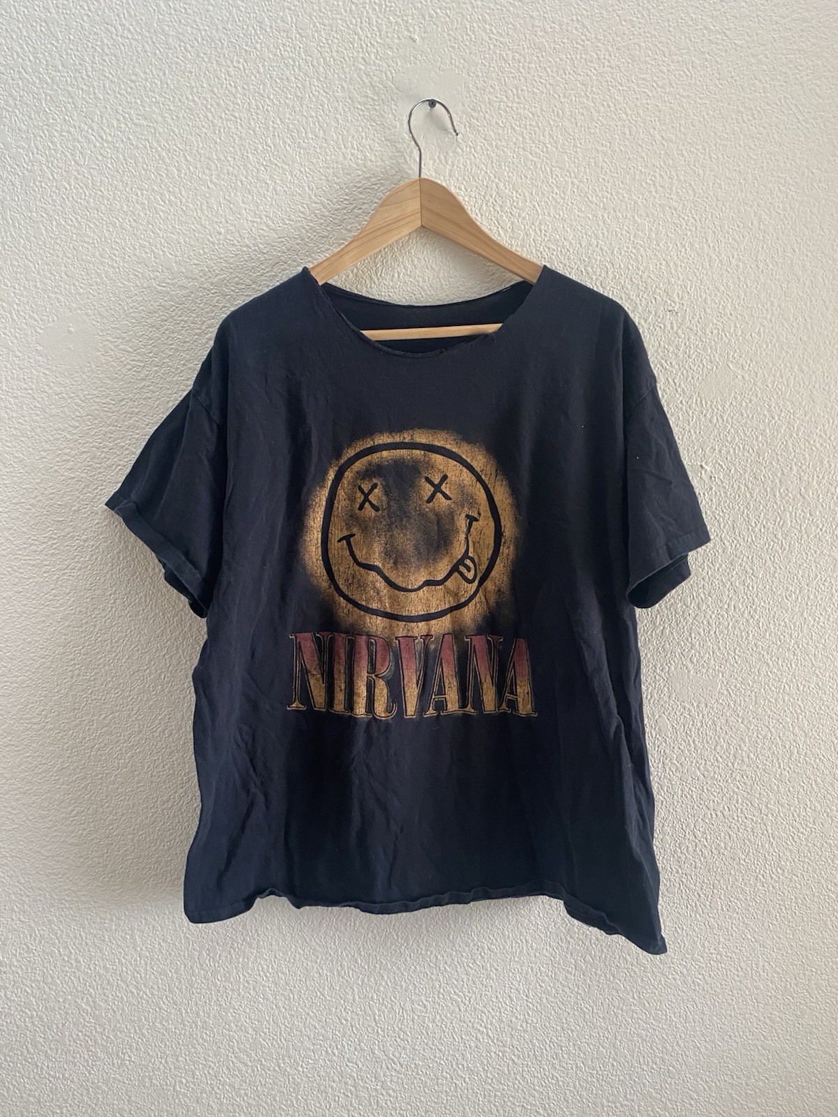 Nirvana Kurt Cobain Smile T-Shirt Unisex XL Black Short Sleeve Altered Neckline