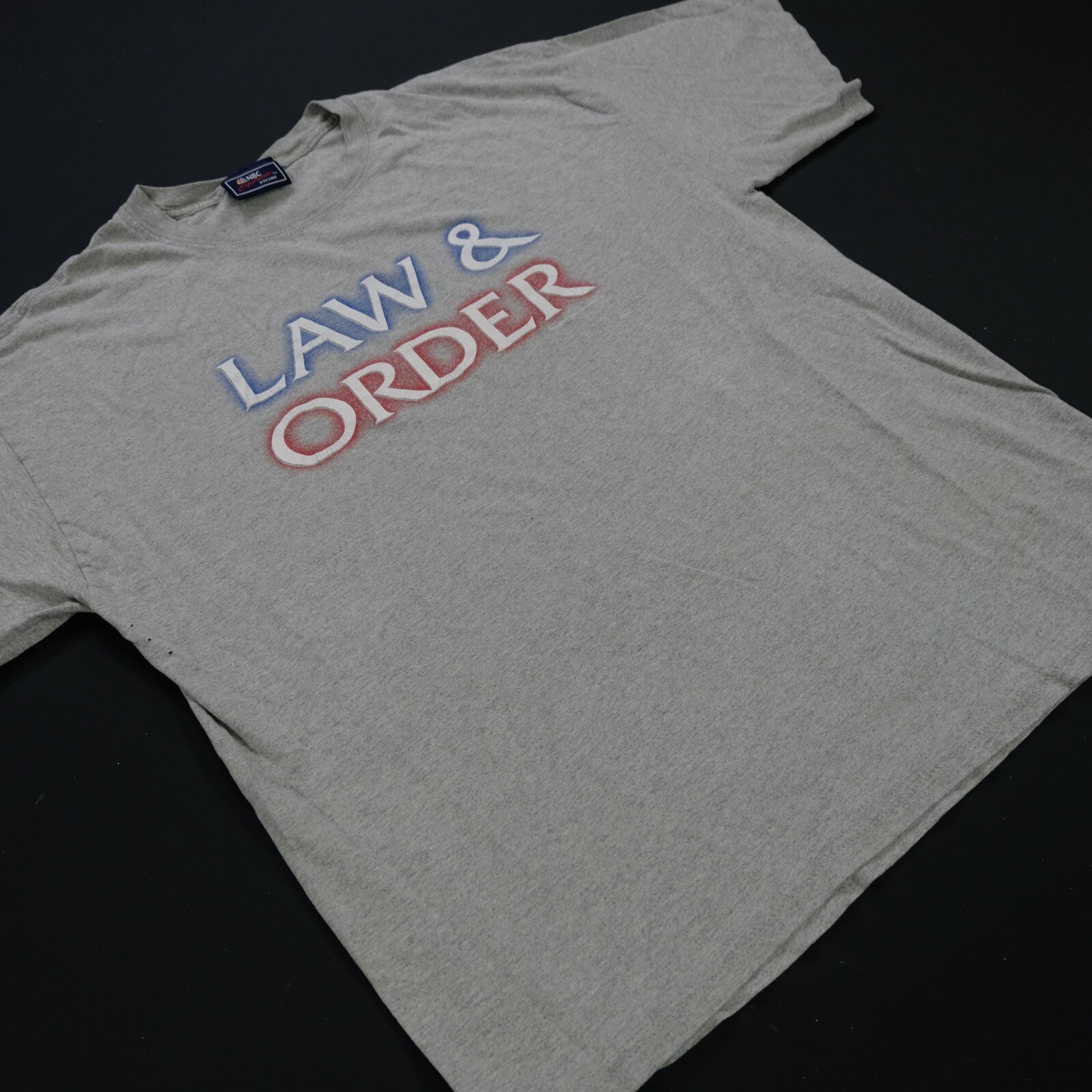 Rare VTG NBC Experience Store Law & Order 2001 T Shirt 90s 2000s TV Show Gray gallery