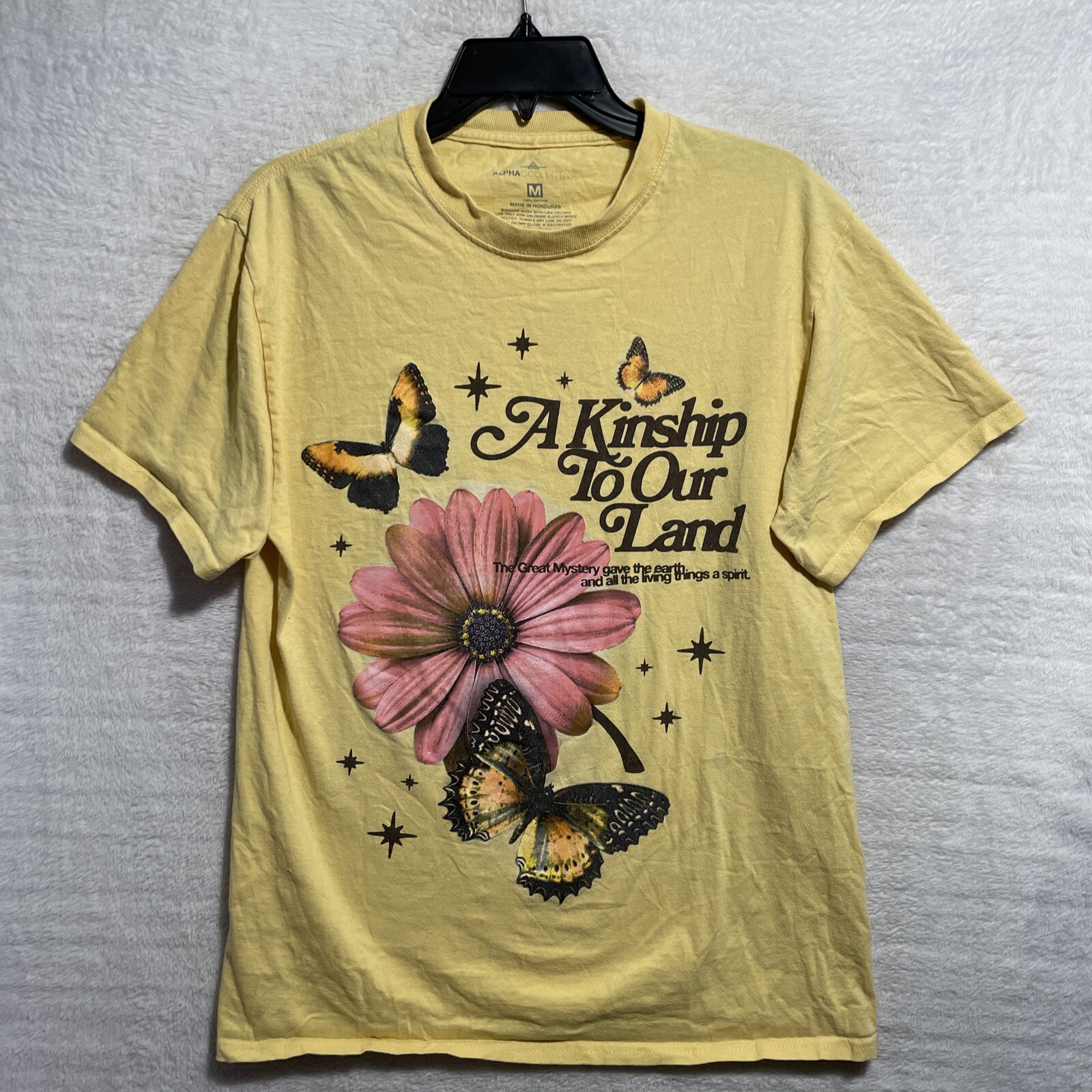 Alpha Collective Shirt Kindship To Our Land Yellow Mens M Short Sleeve Crew gallery