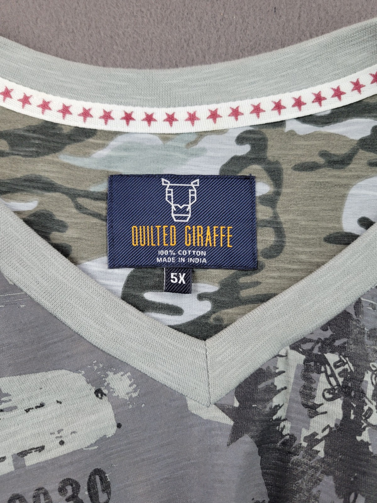 Quilted Giraffe Men's 5XL Grey V-neck T-shirt Short-sleeve gallery