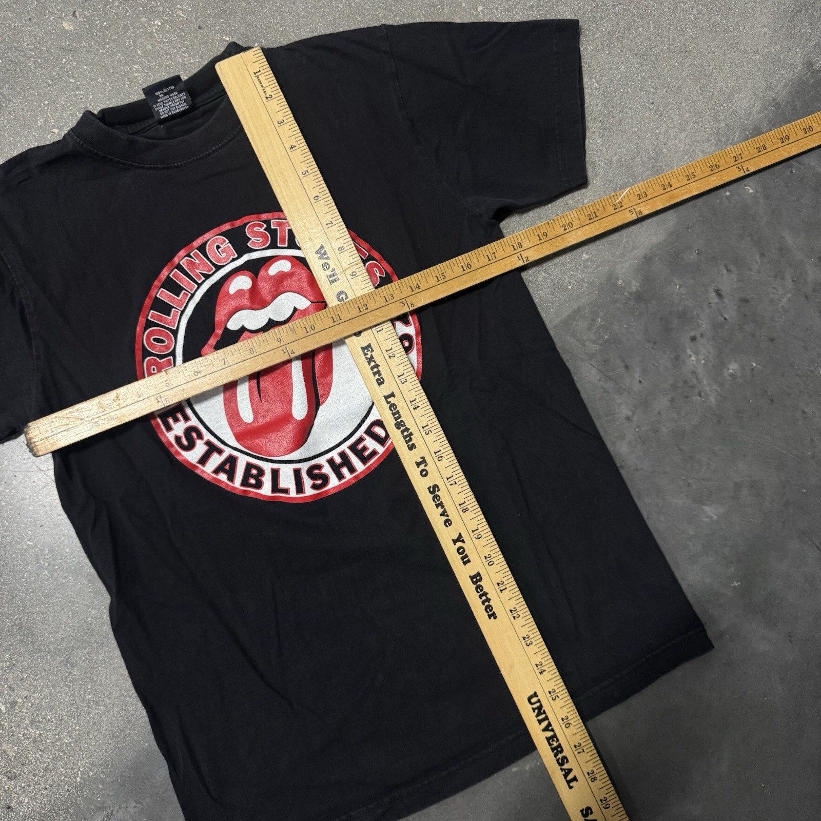 2000s Rolling Stones graphic tee size medium band tee music See Measurements gallery