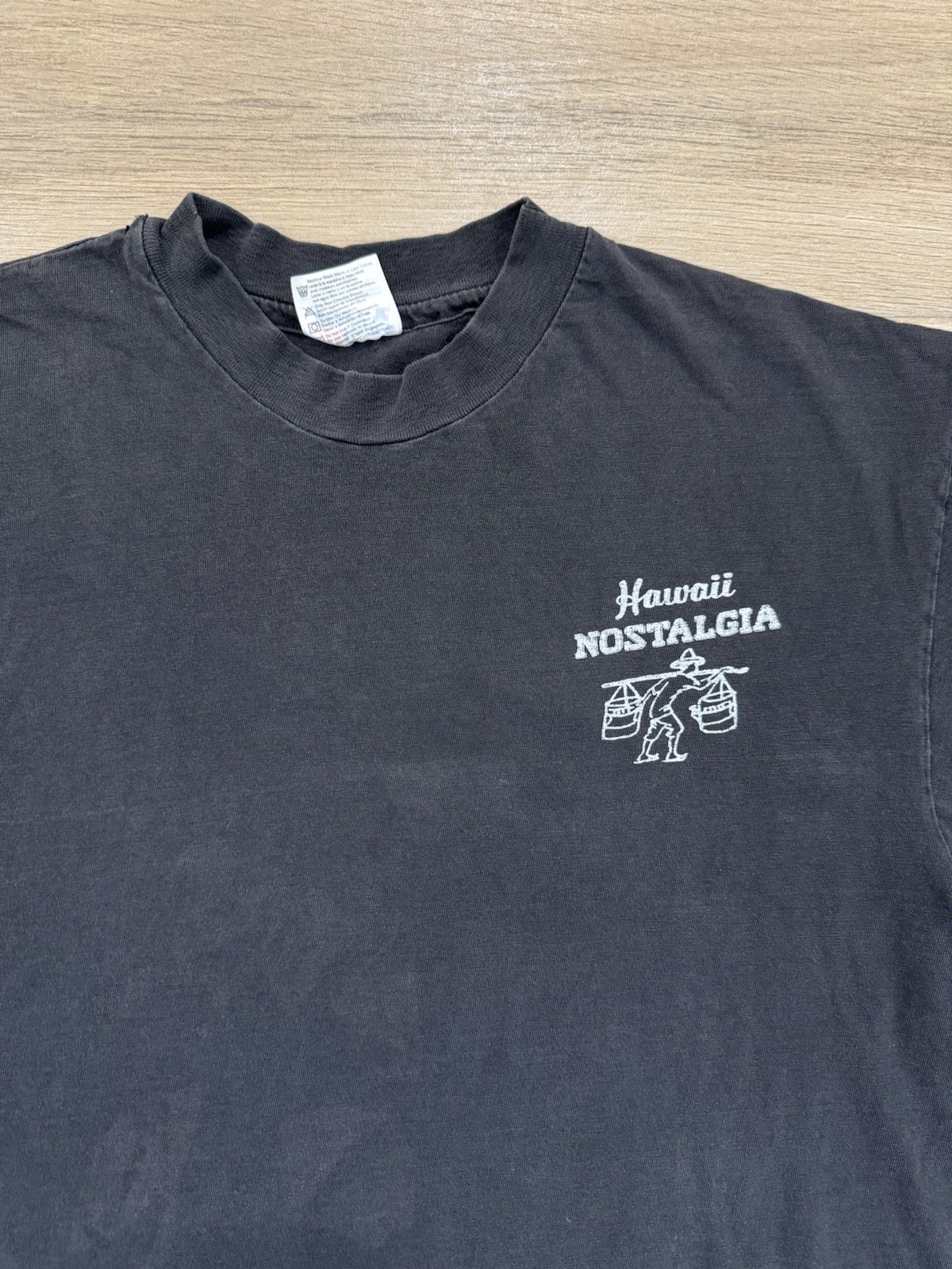 Vintage Hawaii Nostalgia T-Shirt FITS MEDIUM SHORT Like Like Drive In Saimin 90s gallery